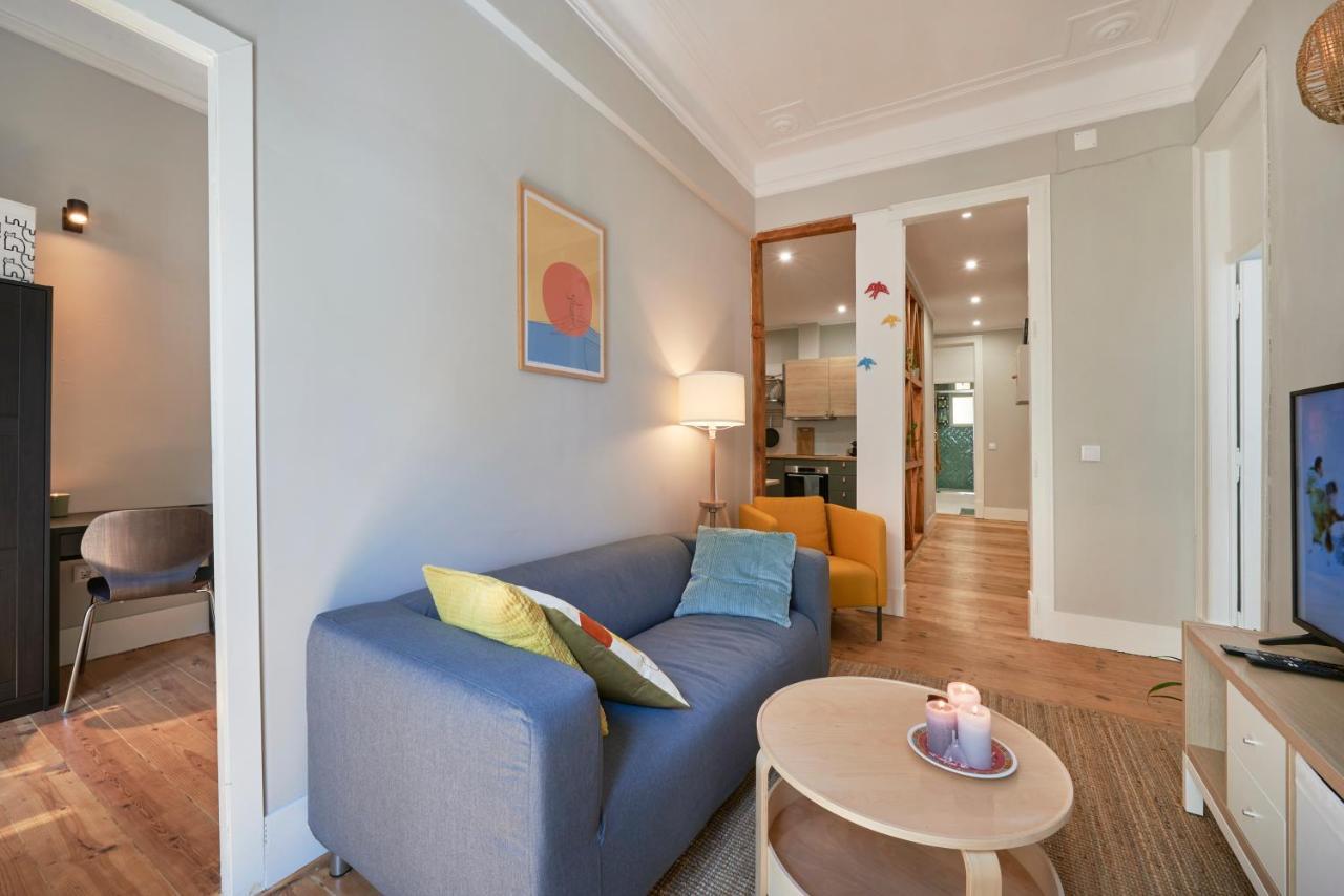 Apartment Design For Big Groups 4bed/3bath *
