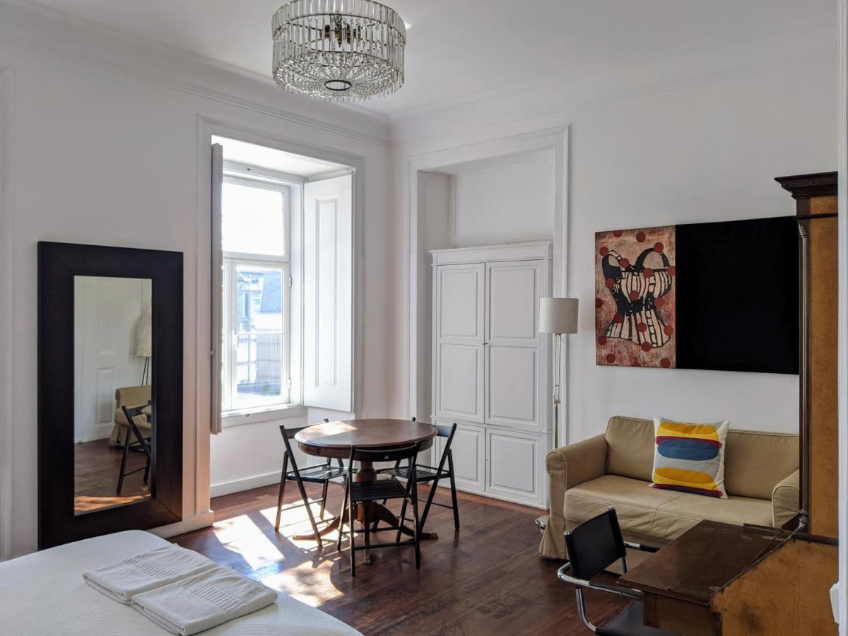 Guest house Lost :: Cais House Lisbon