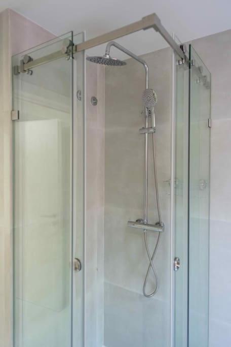 Pardal Rc B - Stylish Studio In Alcantara With Free Parking Nearby Apartment Lisbon