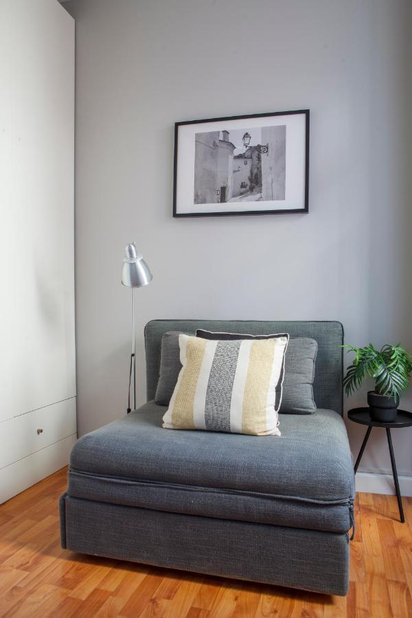 Alfama Graca District Typical & Bright , 3 Bedroom With Ac 1st Floor Apartment *