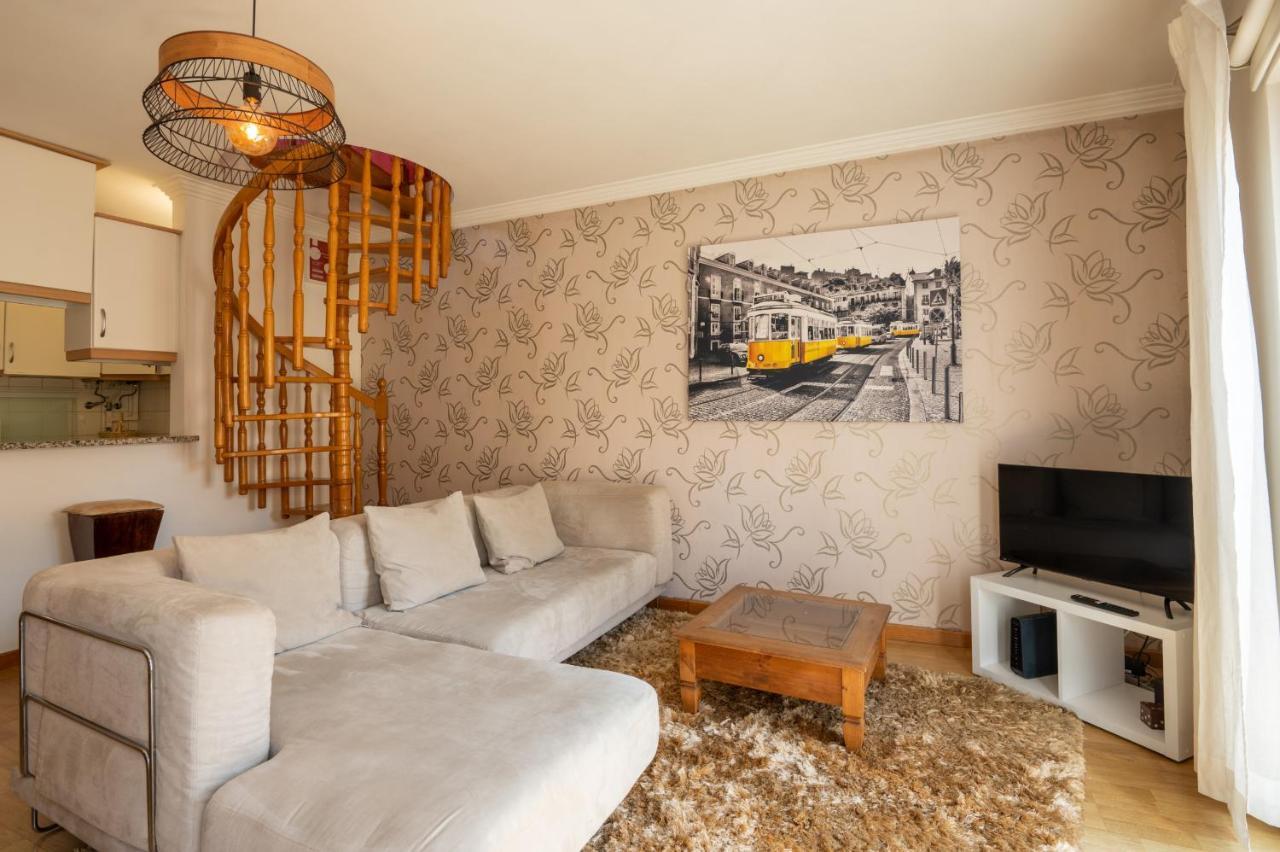 Flh Casa Da Metade Duplex Apartment