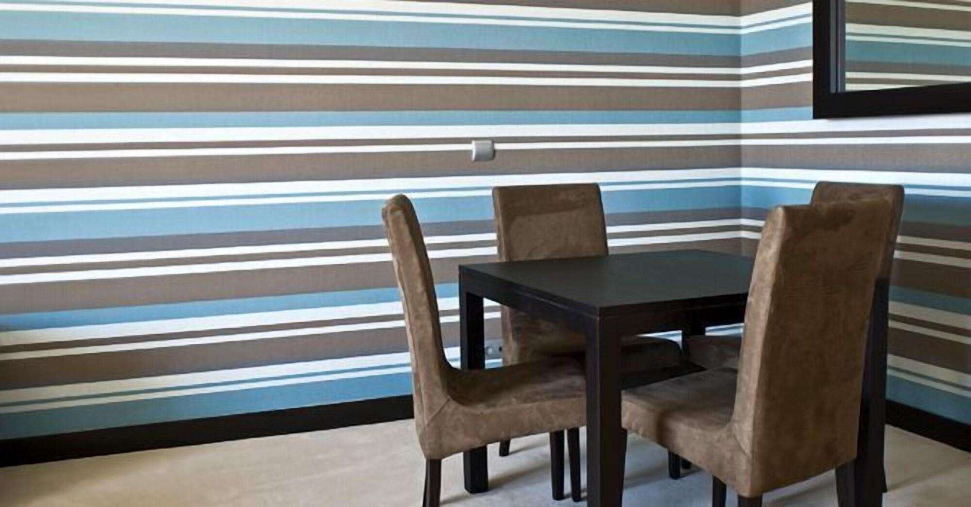 Lutecia Smart Design