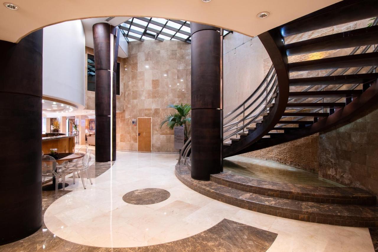 Sana Reno Hotel 3*