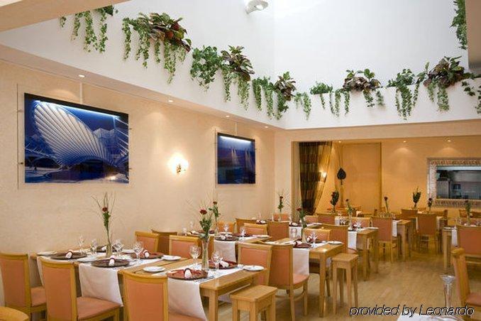Melia Oriente 4*