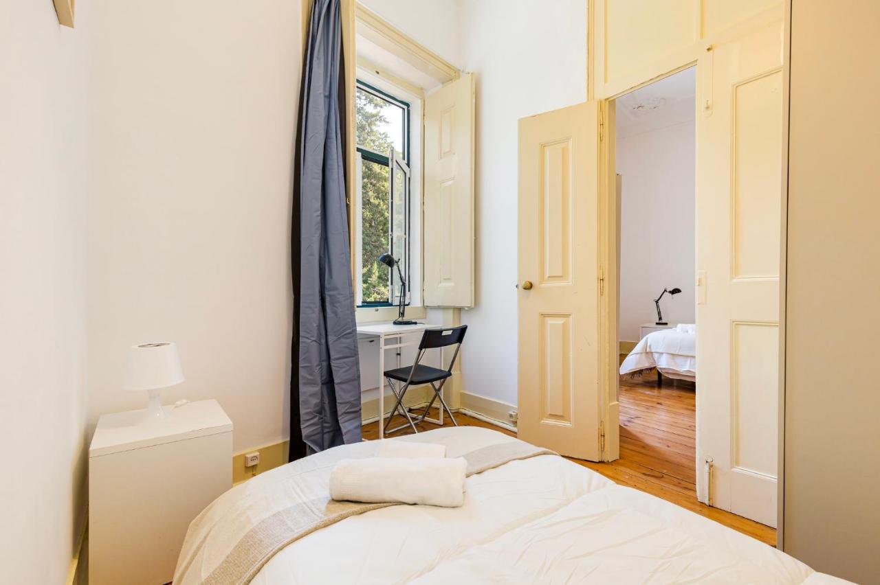 Apartment 4br - Excellent Location - New Mattresses!
