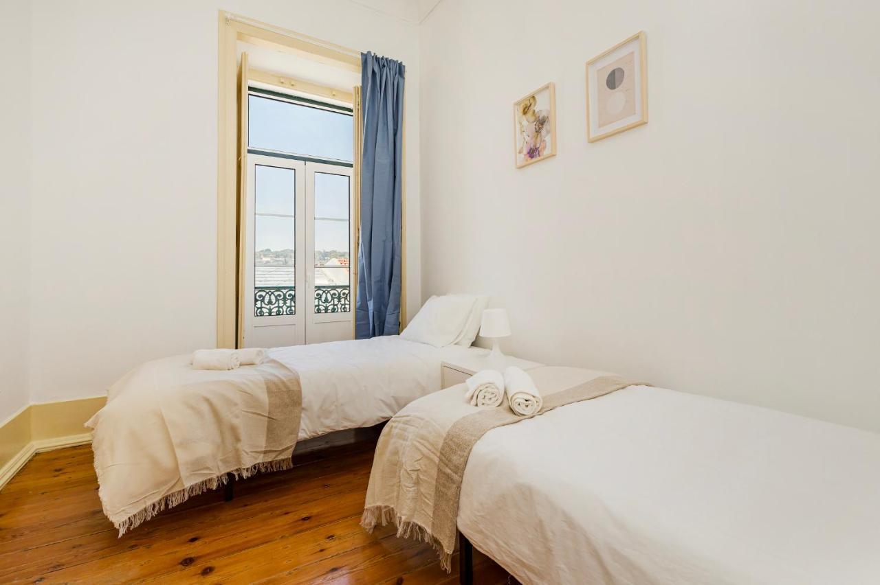 4br - Excellent Location - New Mattresses! Lisbon