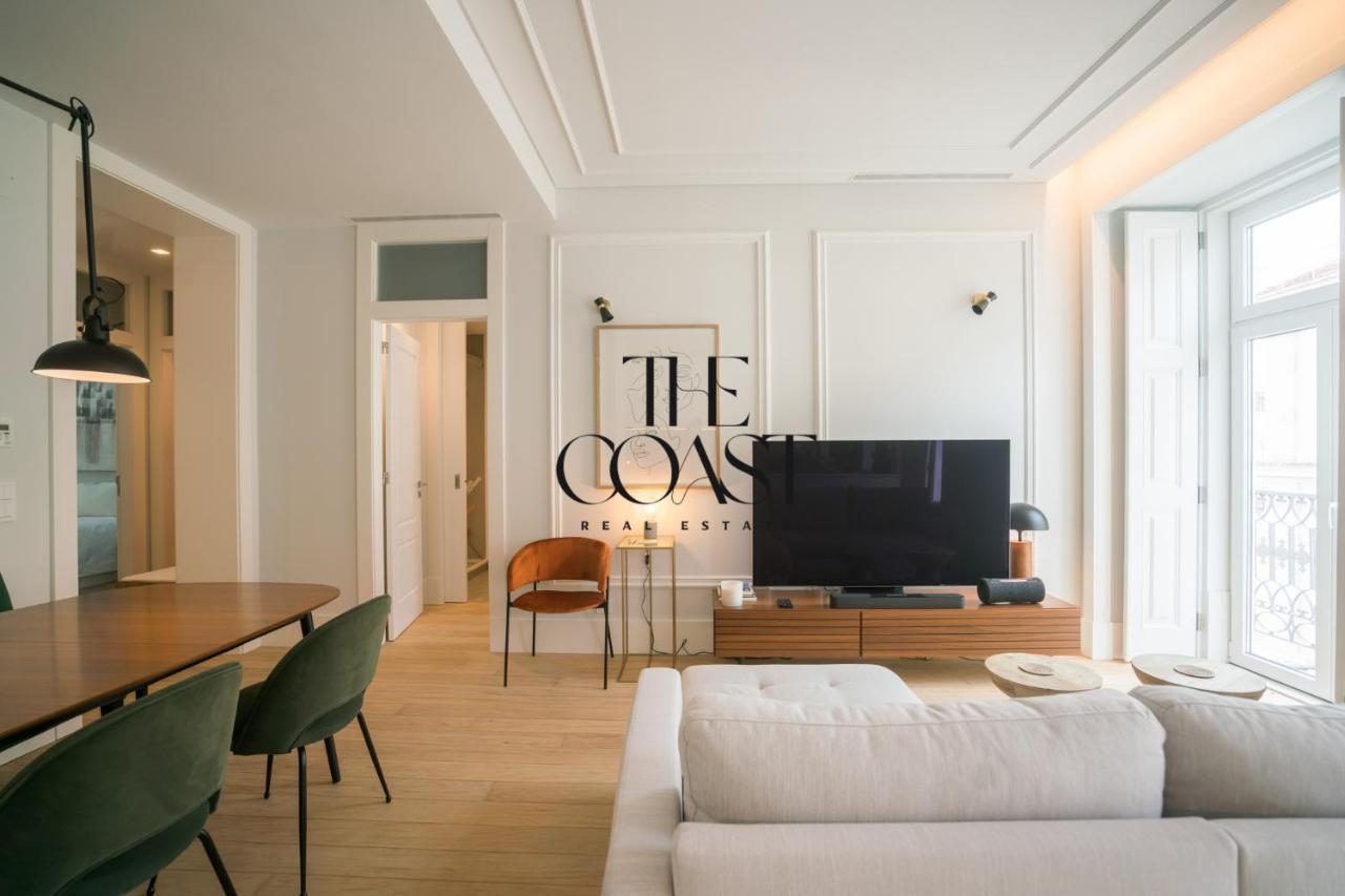 Luxury In Heart Of Baixa-chiado Apartment Lisbon