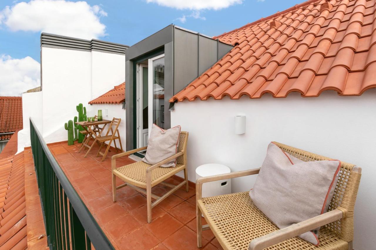 Fantastic Terrace In A Romantic Penthouse At Downtown Apartment Lisbon