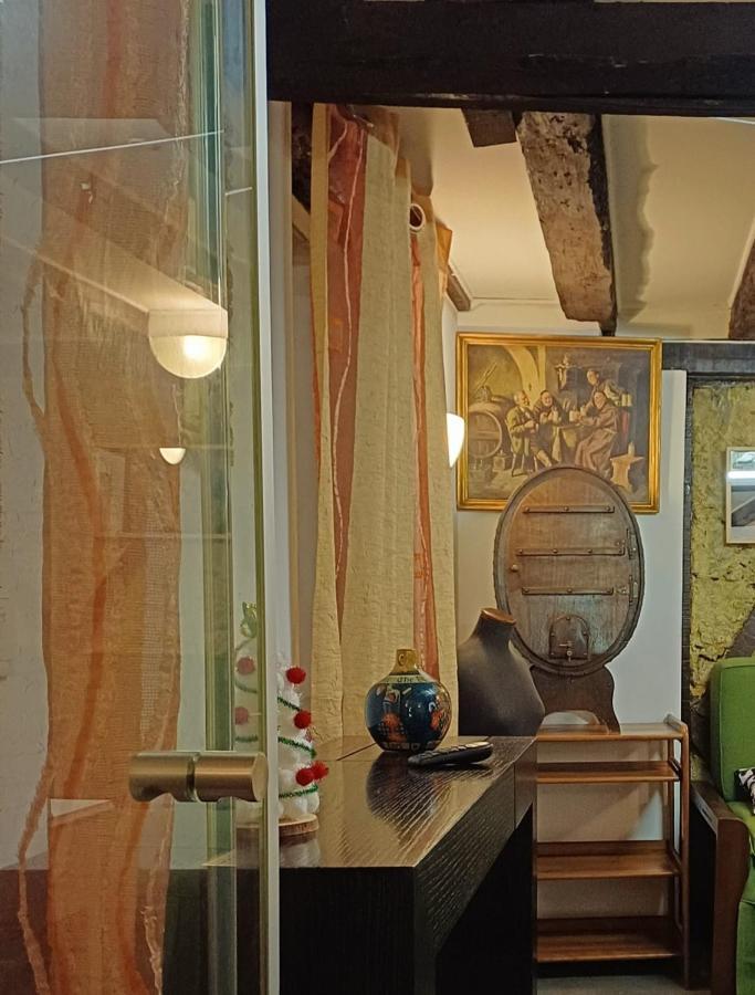 Apartment Bica Street Old Bar Into Studio Lisbon