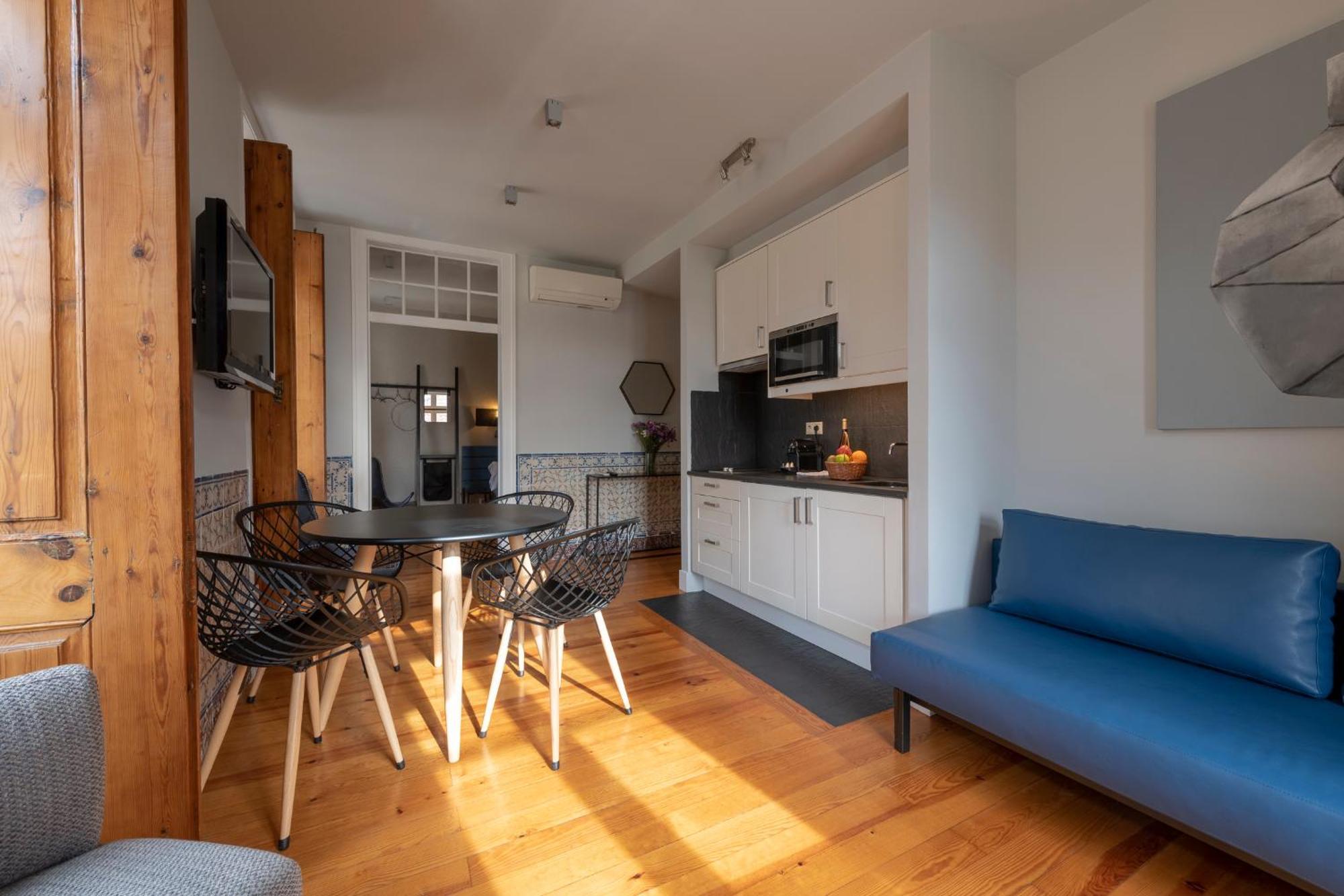 Apartment Living Baixa