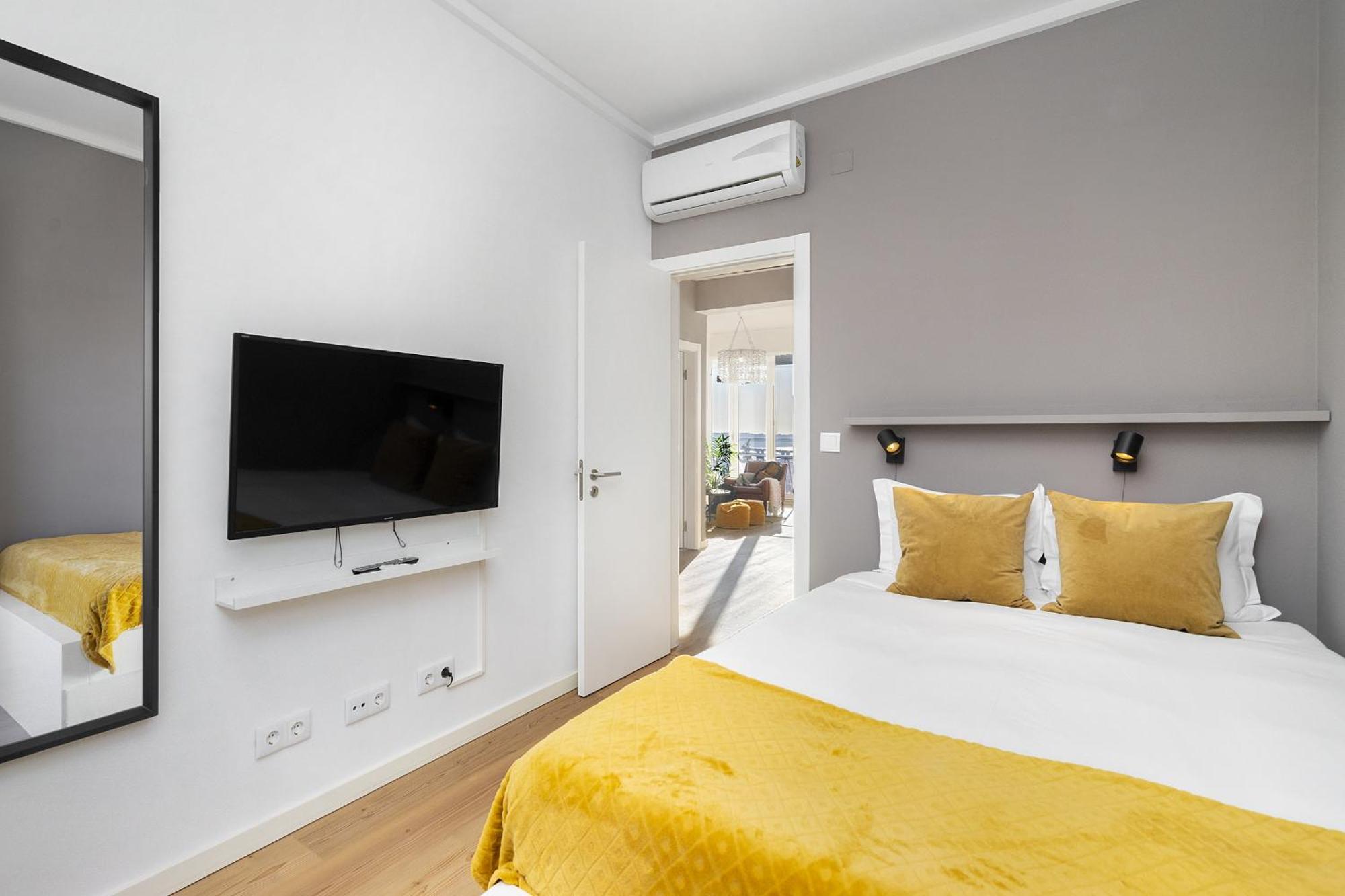 Whome | 270º Panoramic View Premium Apartment Lisbon