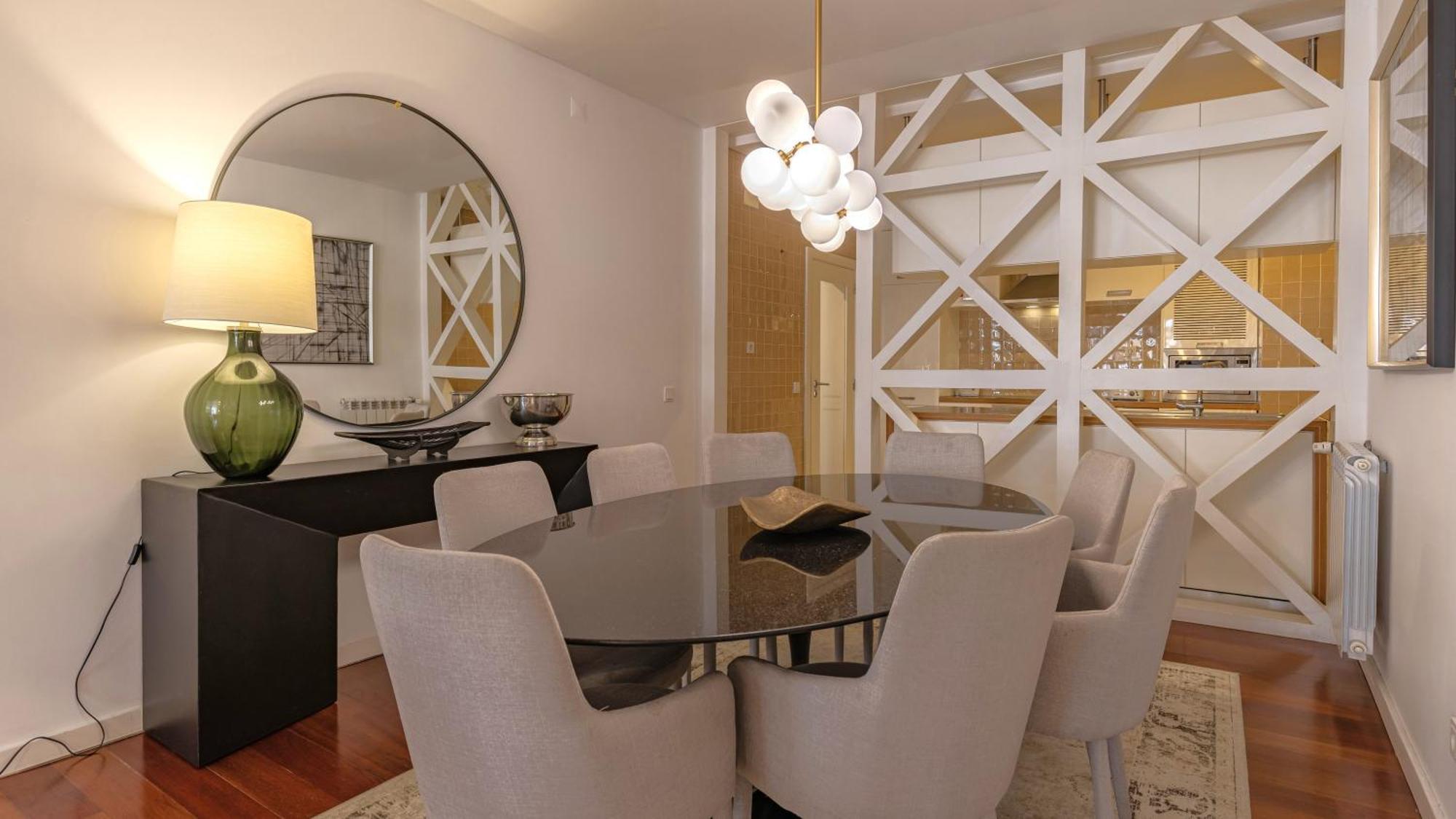 Lovelystay - Chiado 3bedroom Wonder * Lisbon
