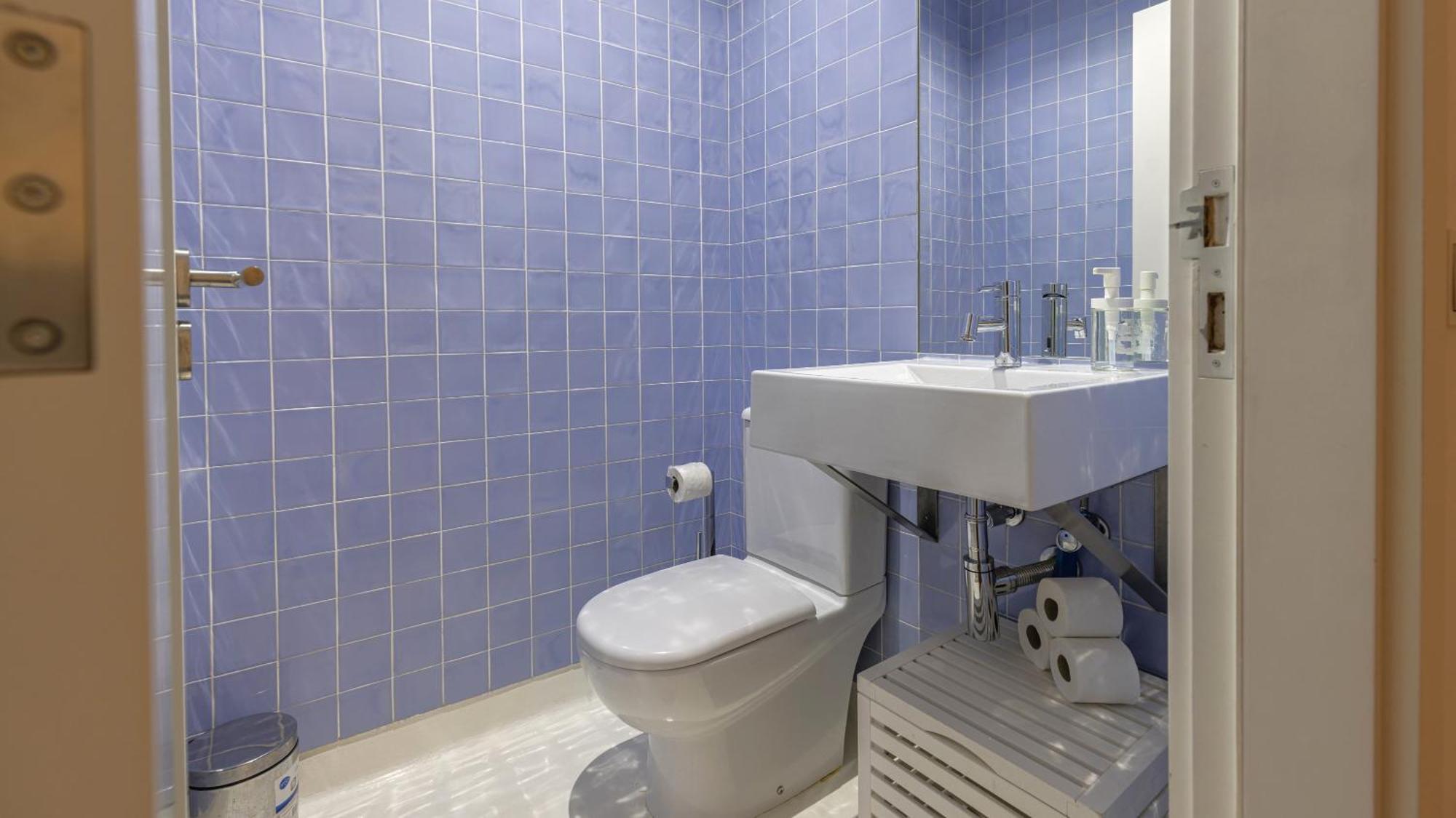 Lovelystay - Chiado 3bedroom Wonder * Lisbon