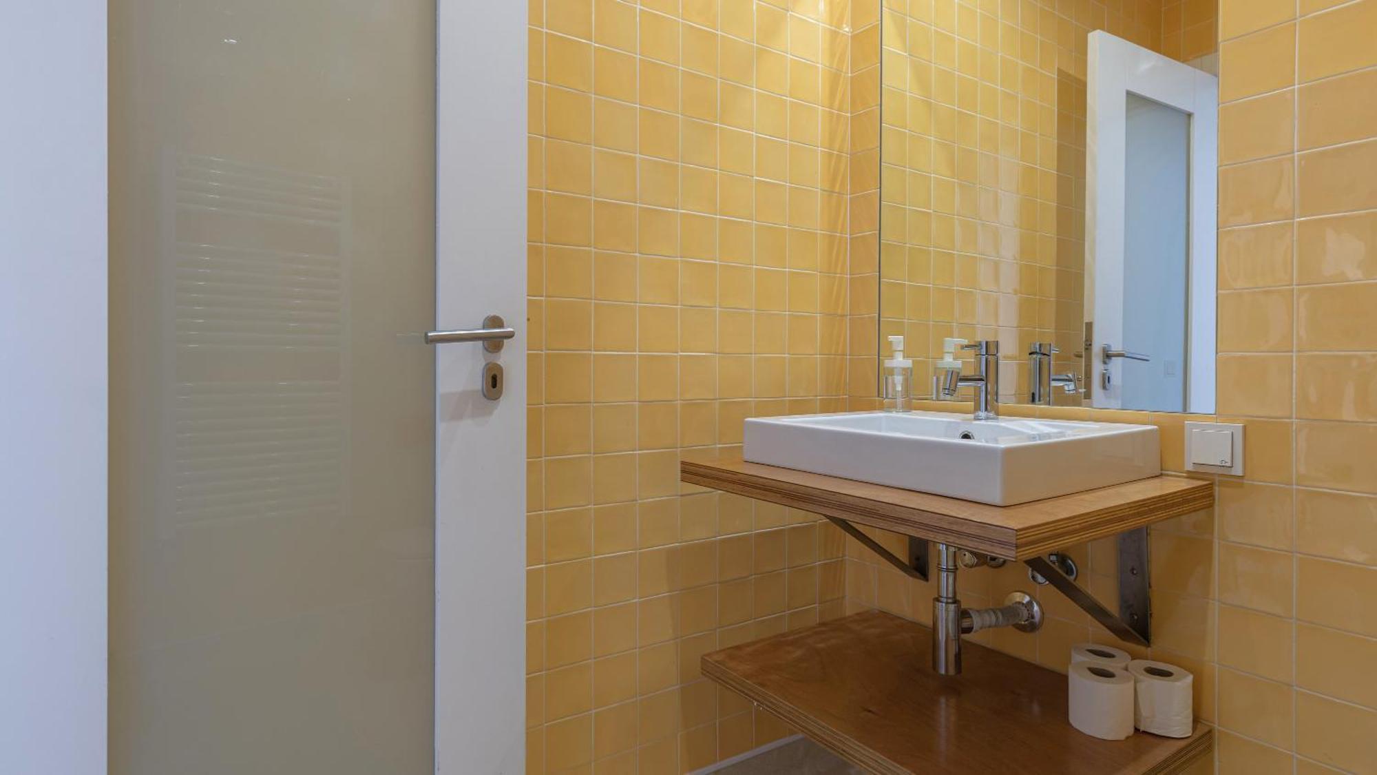 Apartment Lovelystay - Chiado 3bedroom Wonder Lisbon