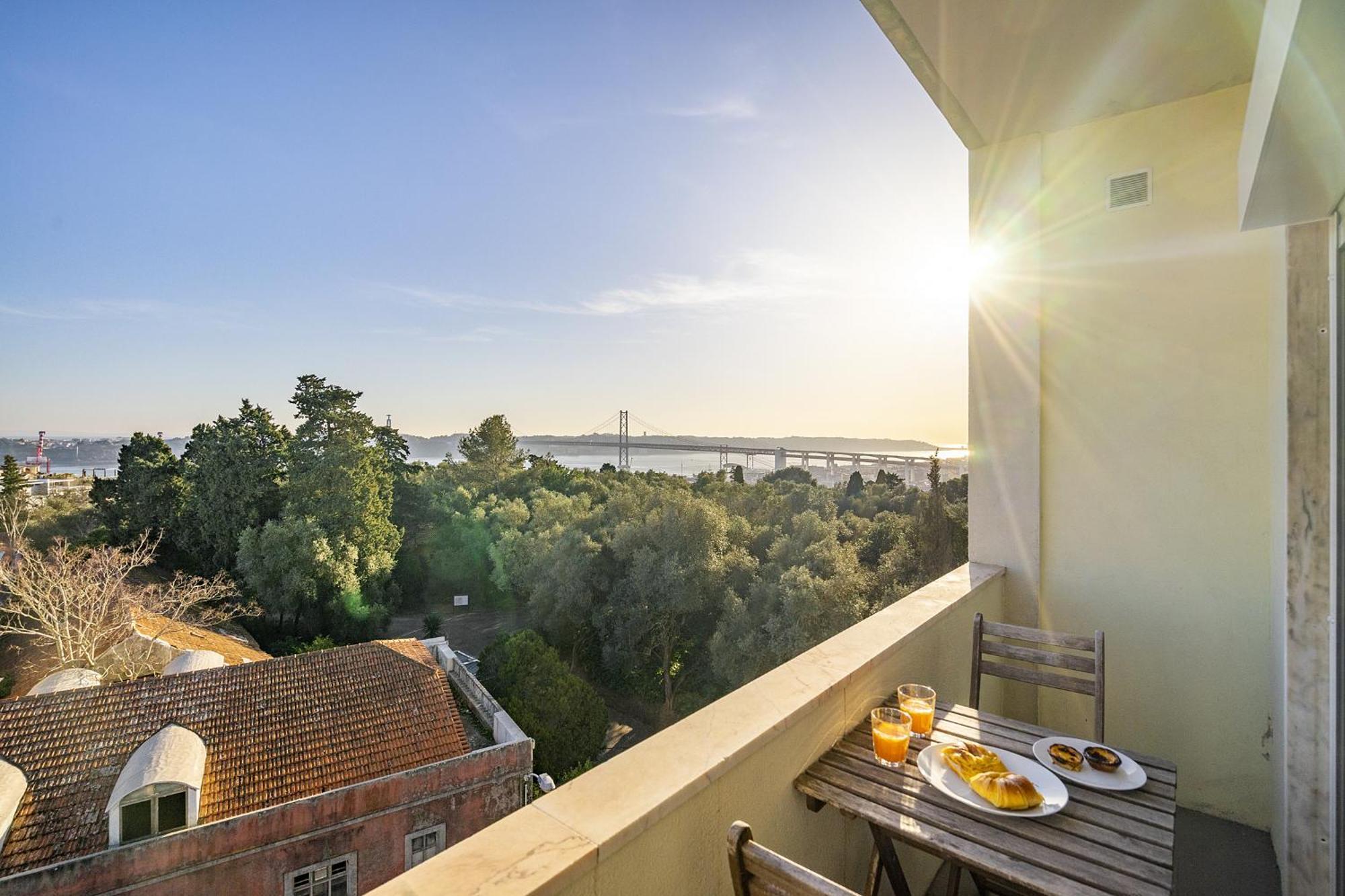 Whome | 270º Panoramic View Premium Apartment