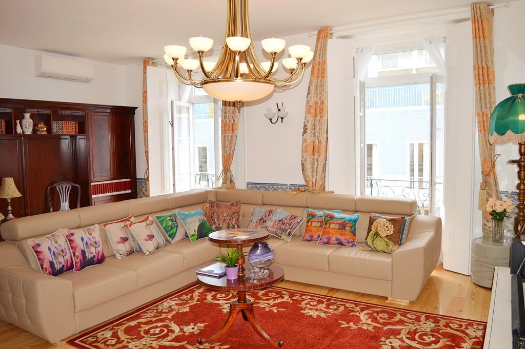 Chiado 3 Bedroom Luxury Lisbon