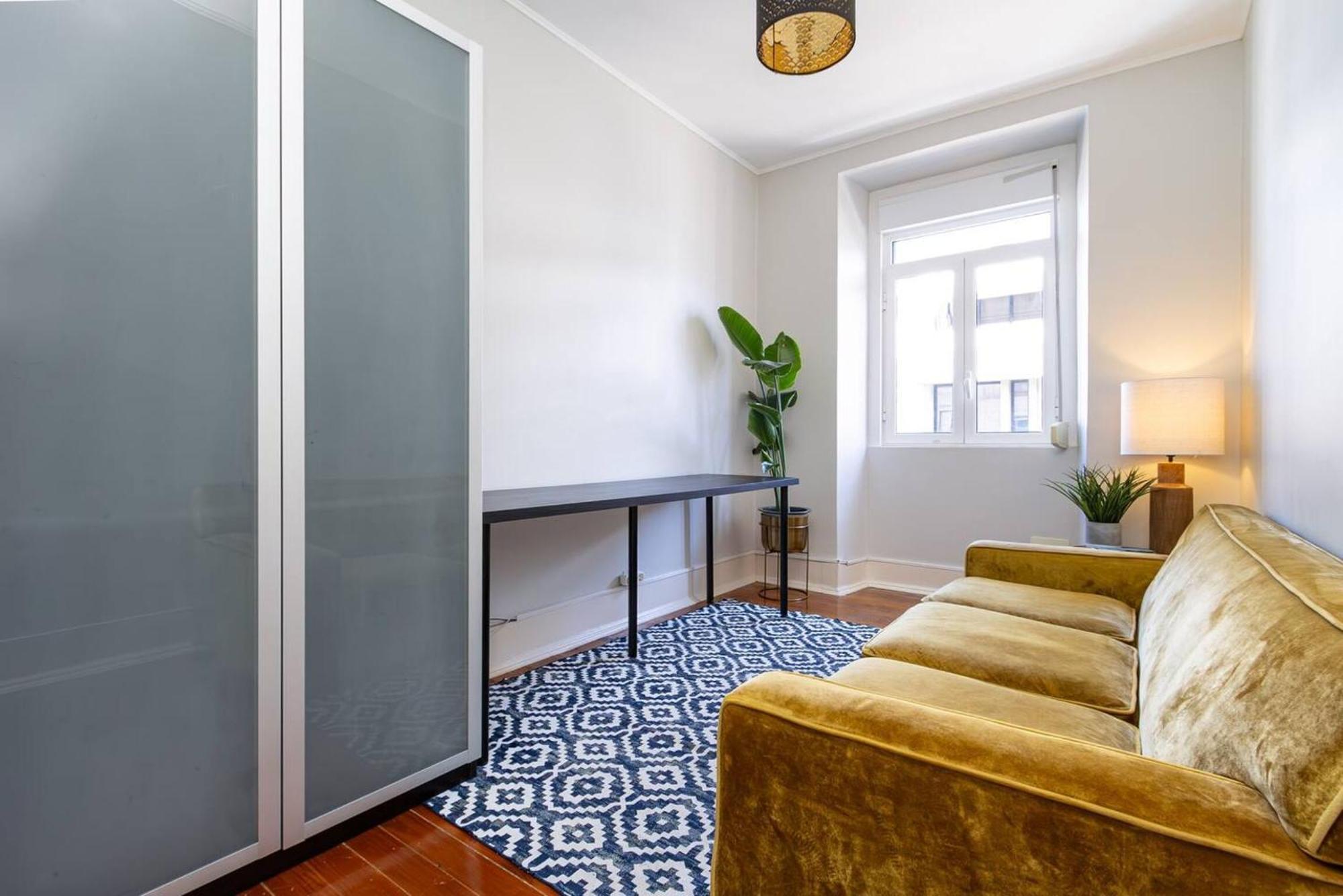 Spacious In 120 M² Fireplace Apartment