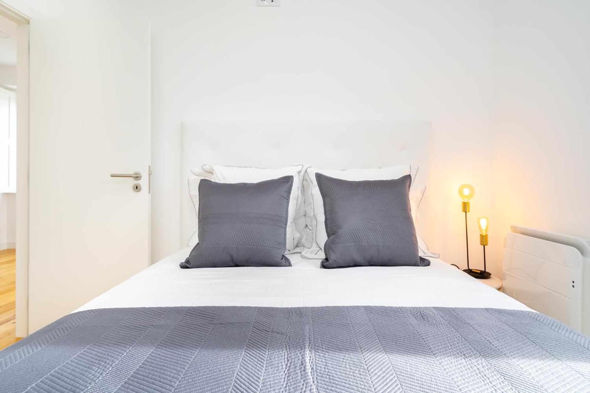 Beato Premium River View In Quiet Area Apartment Lisbon