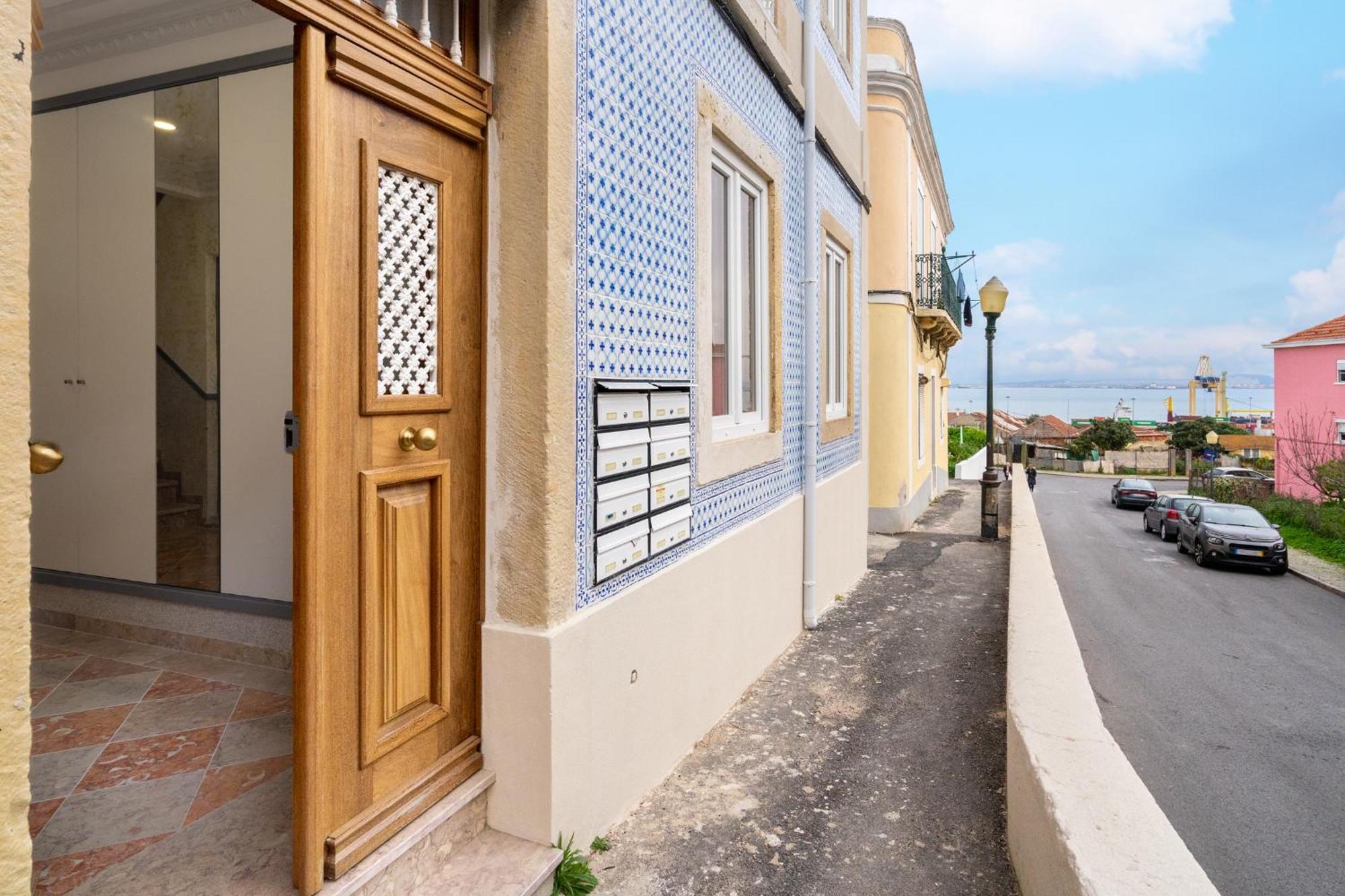 Beato Premium River View In Quiet Area Apartment *
