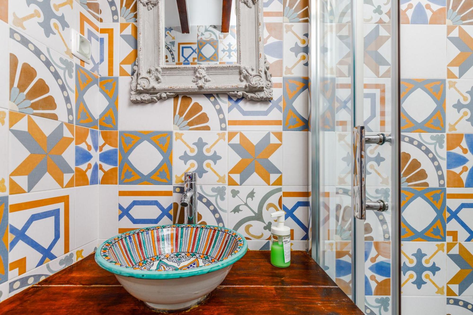Typical Alfama-center Apartment *