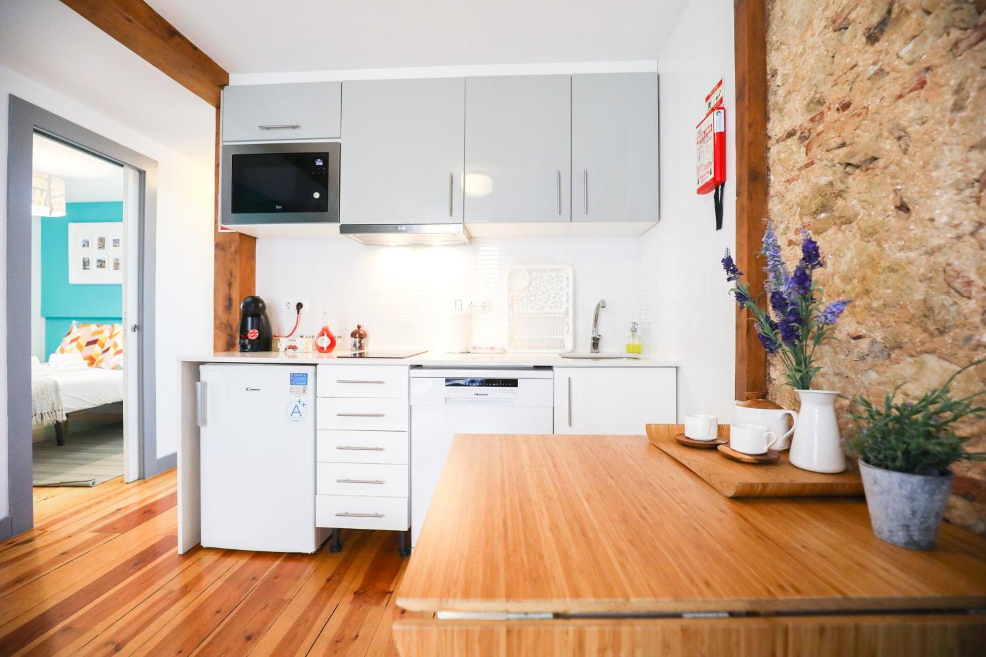 Apartment Elevador Da Bica By Spoton