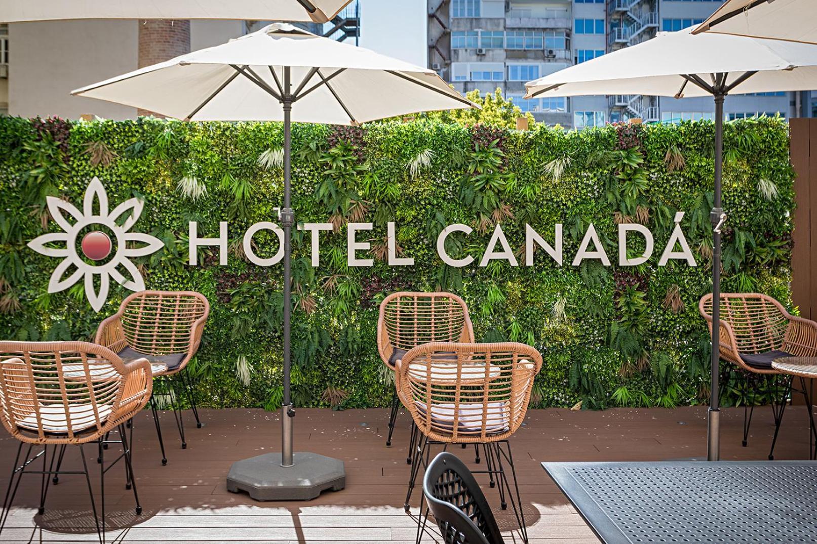 Hotel Canada 2*