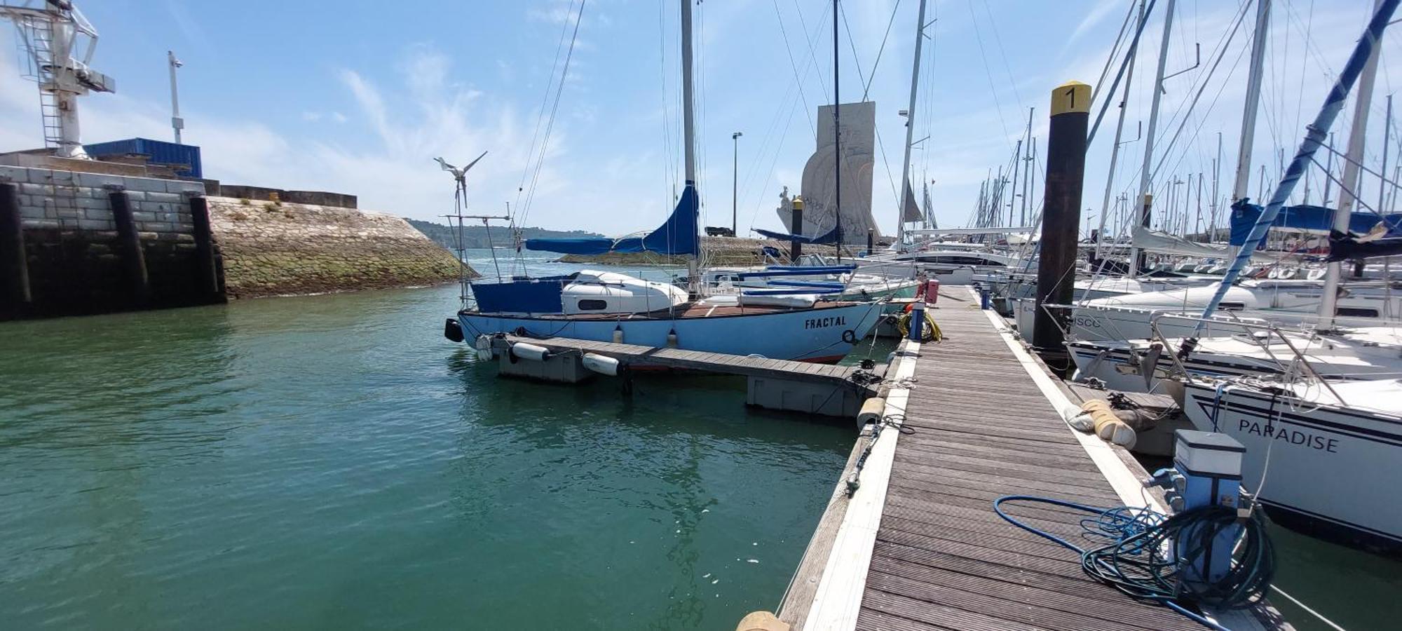 Fractal - Vintage Sailboat In Belem *