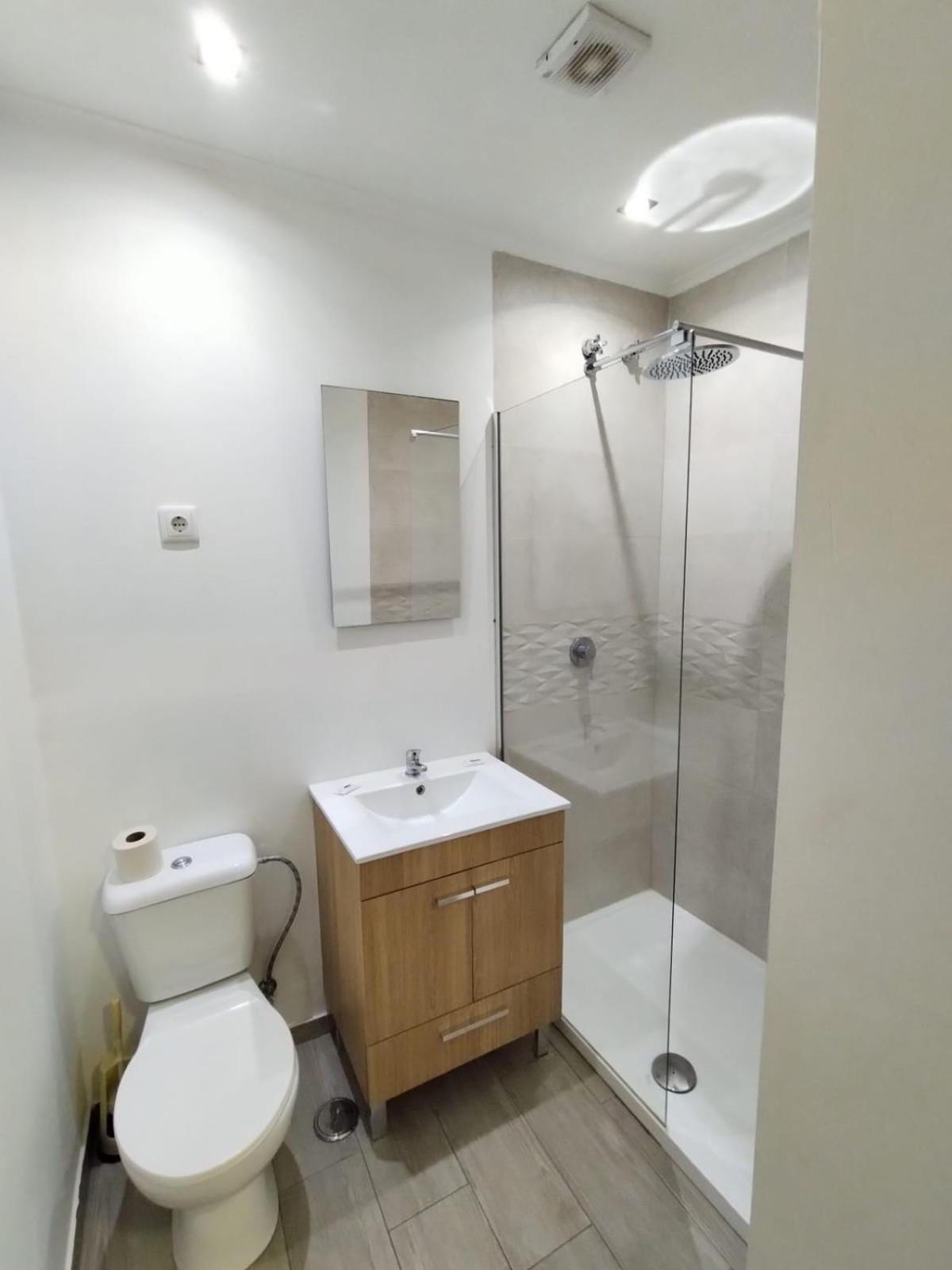 Hostel Figueira House In Beira Minho *