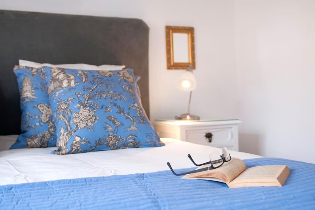 Charming 2 Bedroom Avenida Da Liberdade Apartment Lisbon