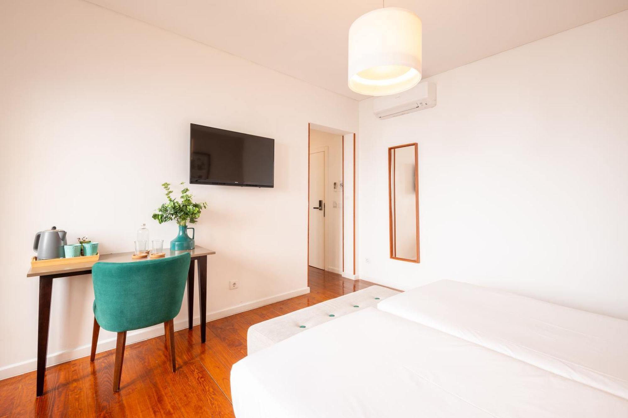 Guest house Bica Flh 4*
