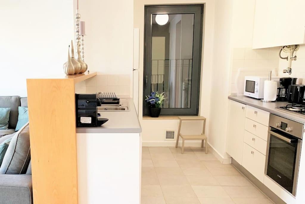 Apartment Mm1 Baixa/rossio * Castle View * Free Parking! Lisbon