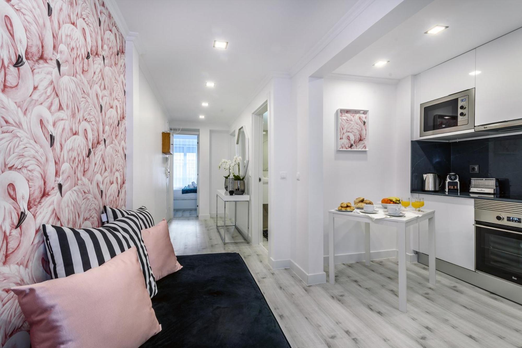 Apartment Whome Chic Escape: Your Stylish Haven In Downtown