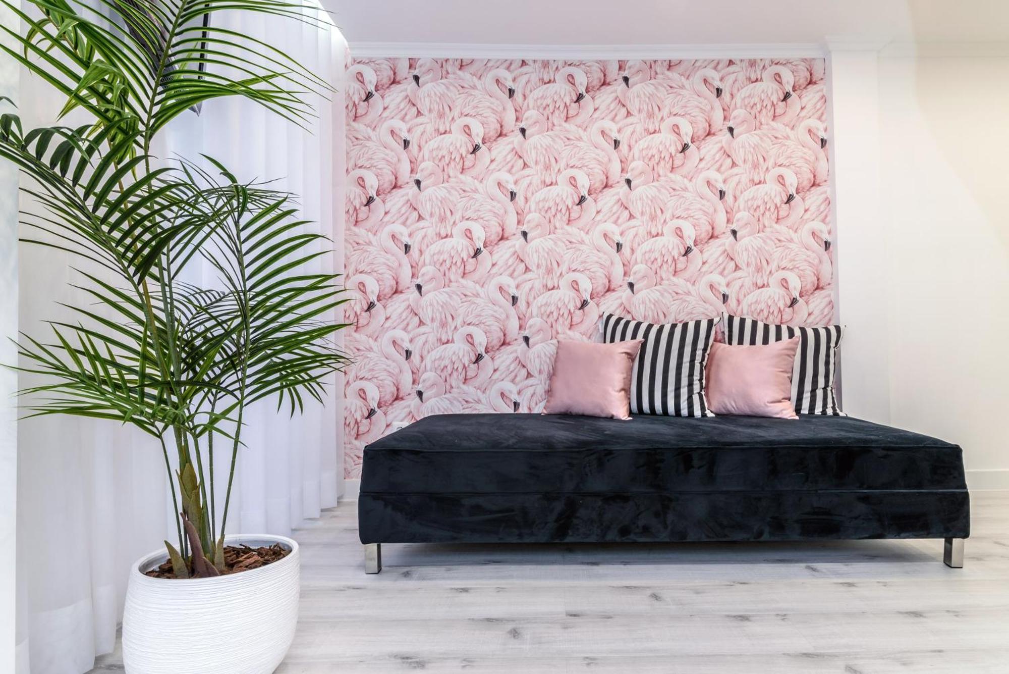 Apartment Whome Chic Escape: Your Stylish Haven In Downtown Lisbon