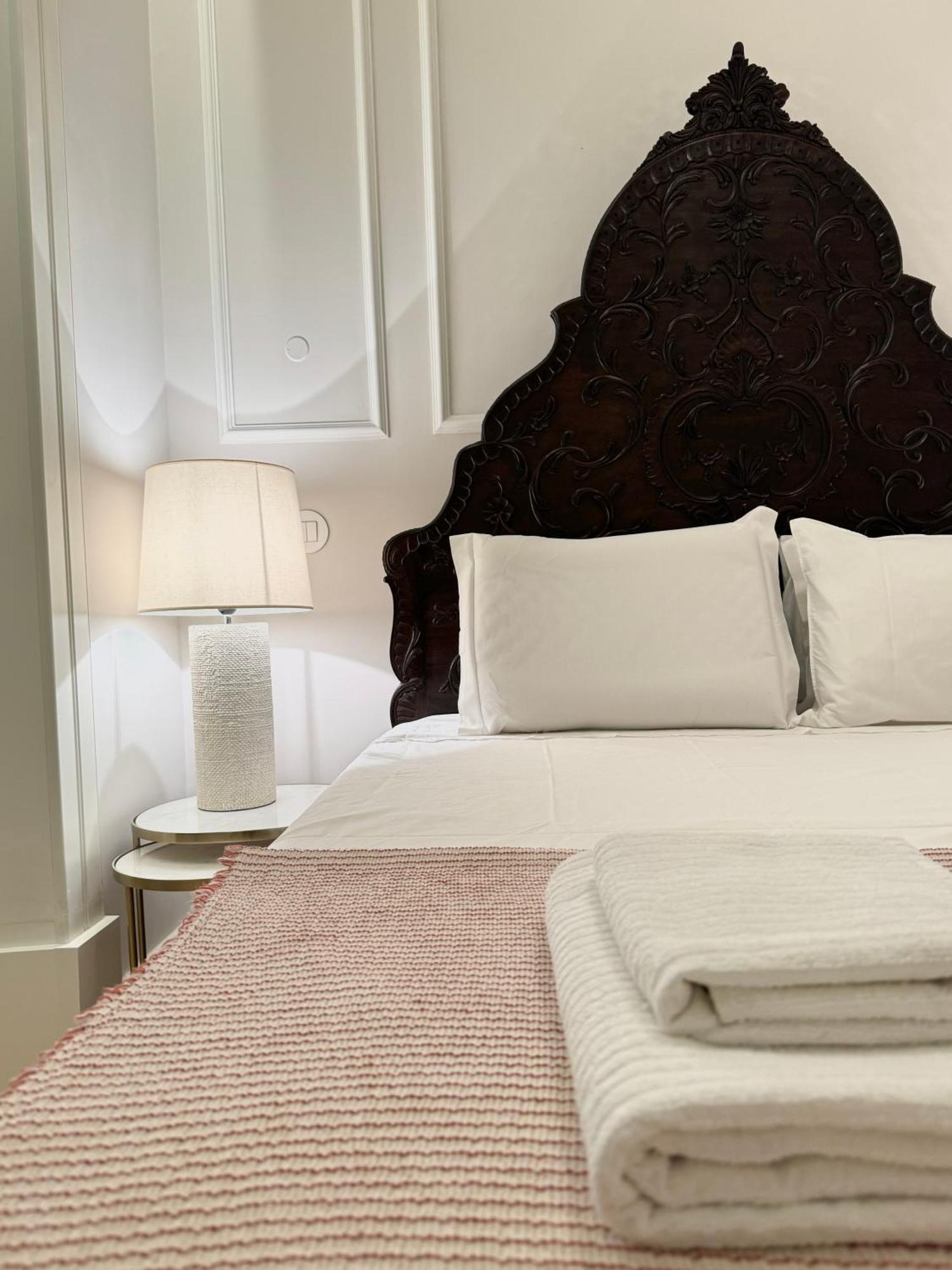 Quiet Luxury On Rua Augusta Homestay Lisbon