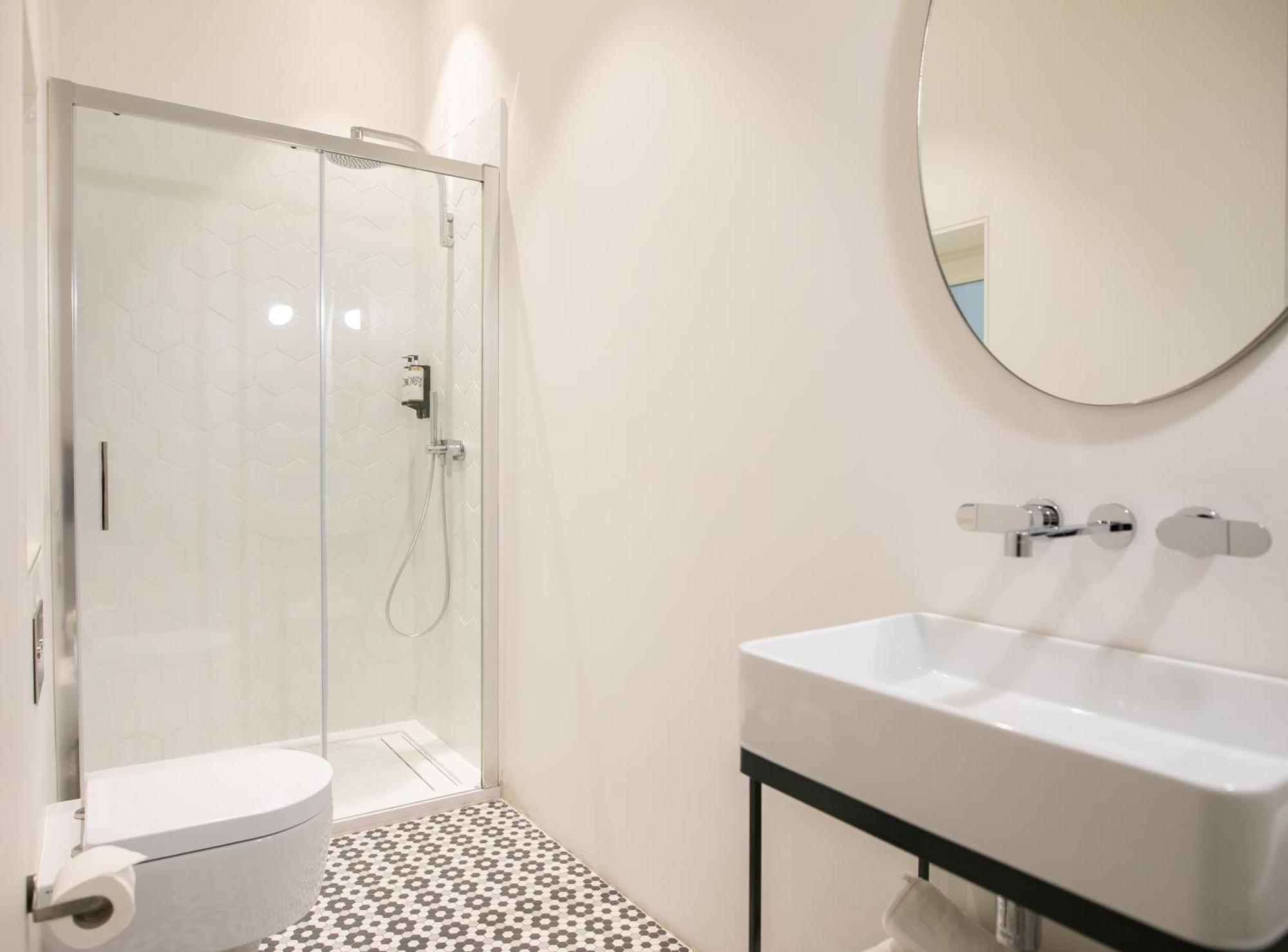 The Lift By Ridan Hotel