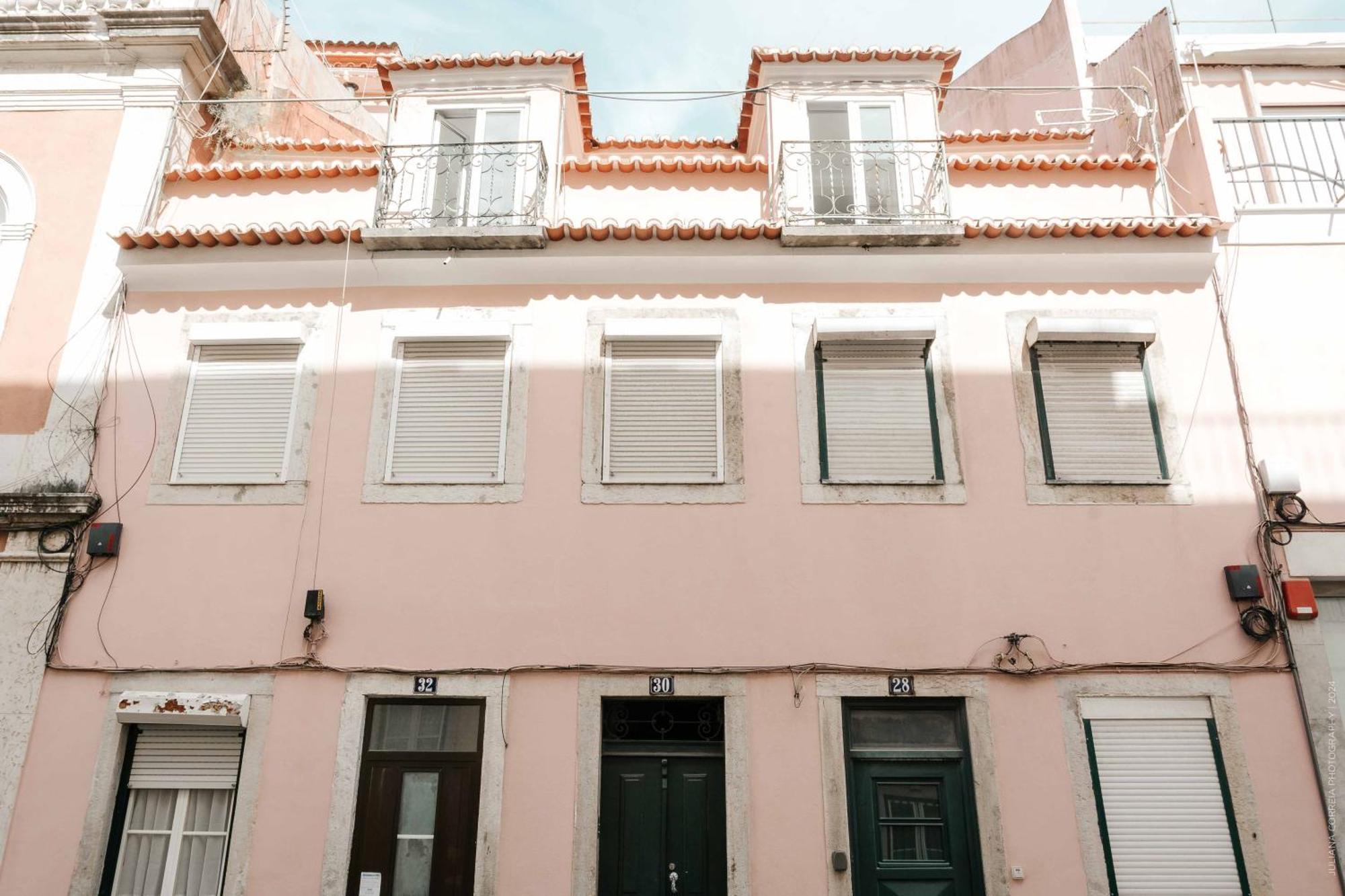 Duplex With Terrace In Principe Real Lisbon