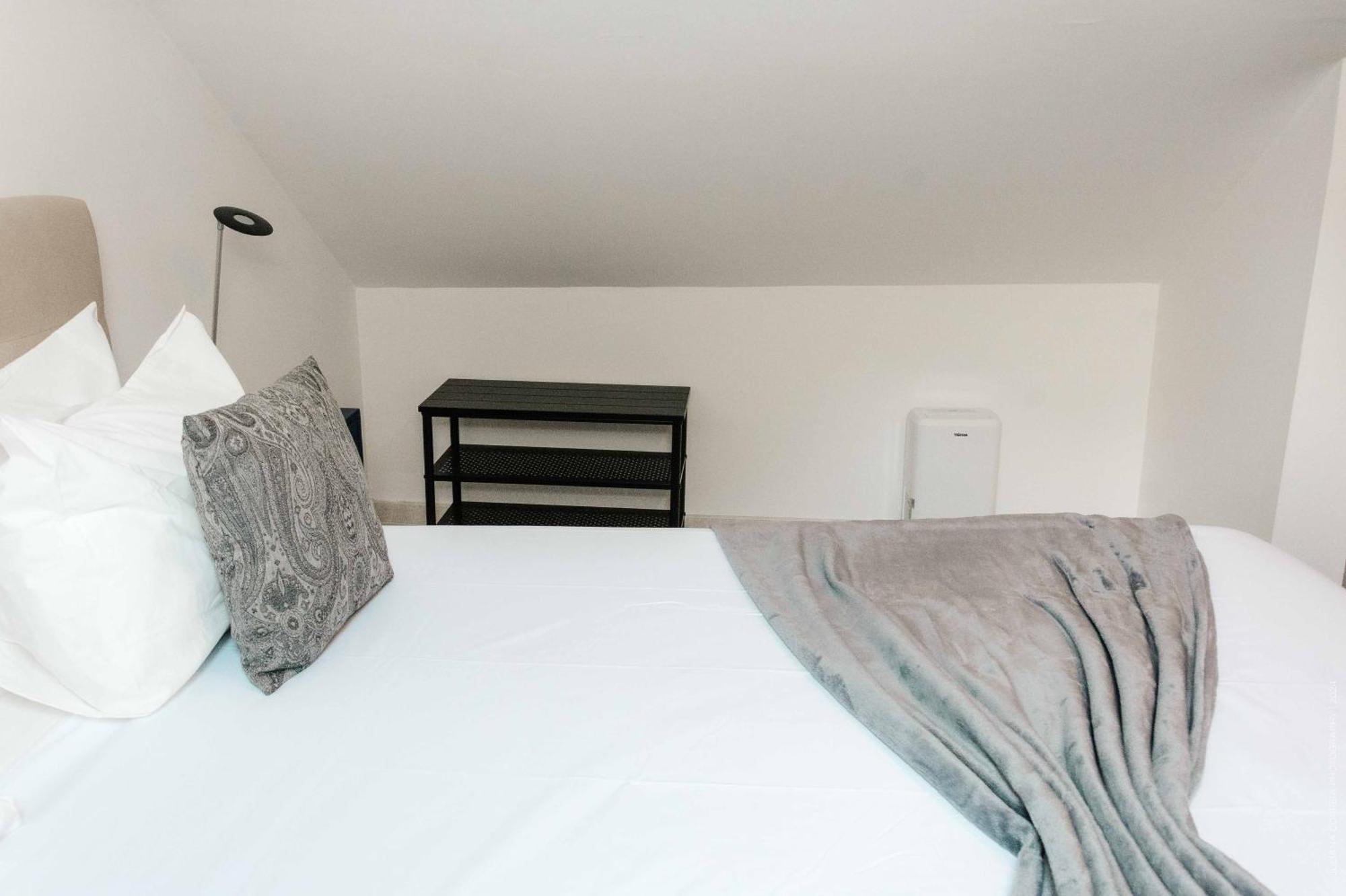 Duplex With Terrace In Principe Real Lisbon