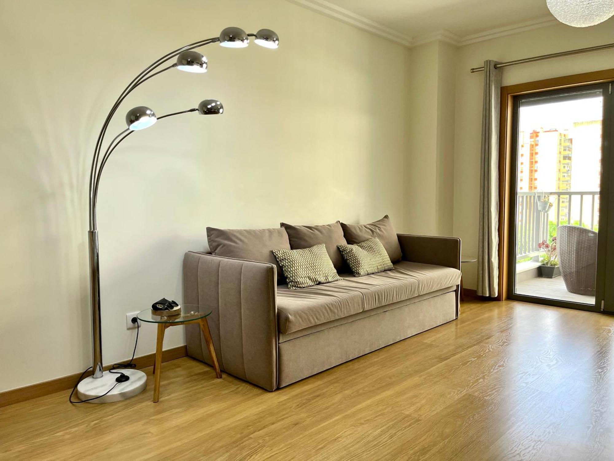 Apartment Modern & Spacious With River View
