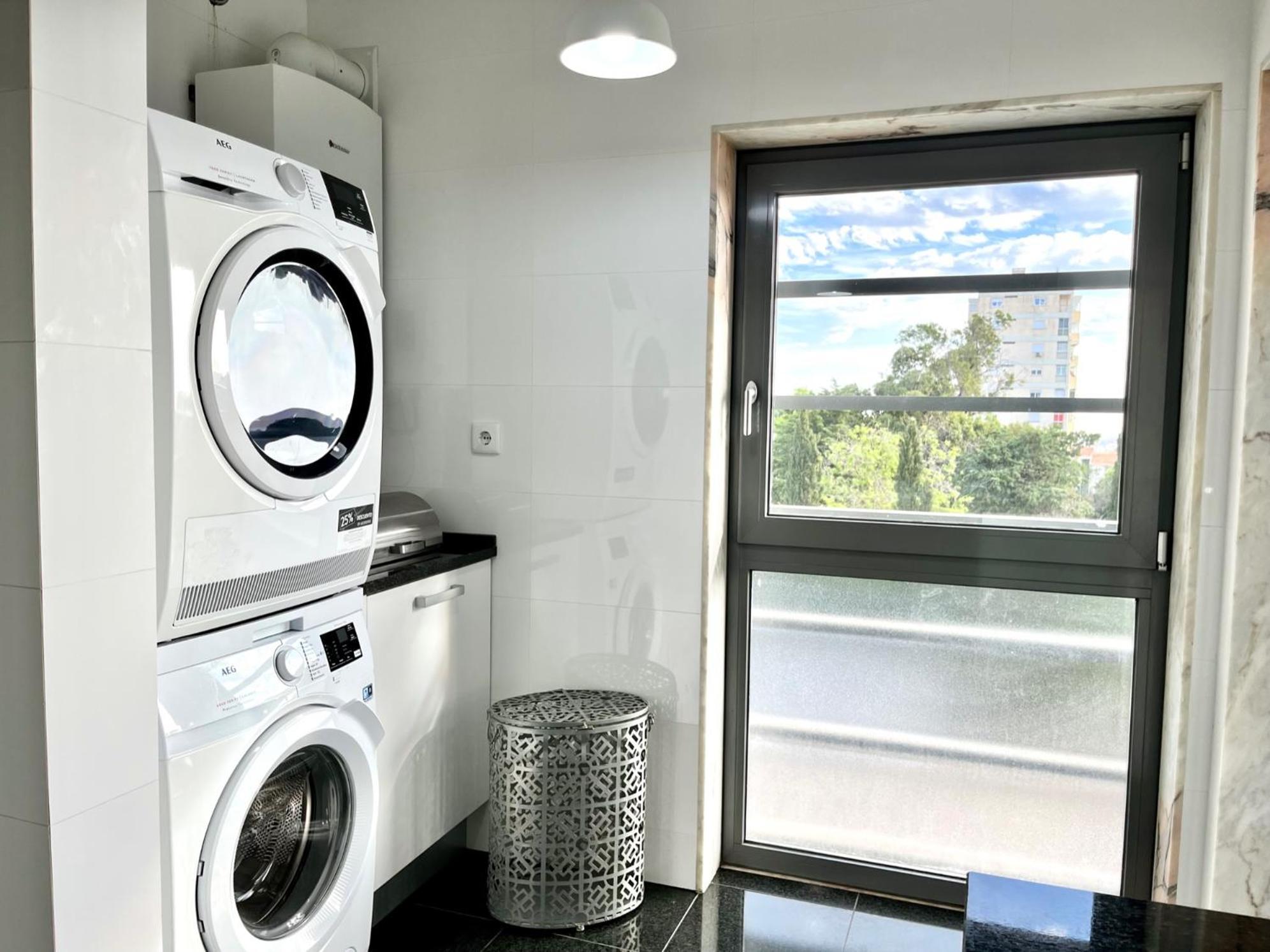 Apartment Modern & Spacious With River View *