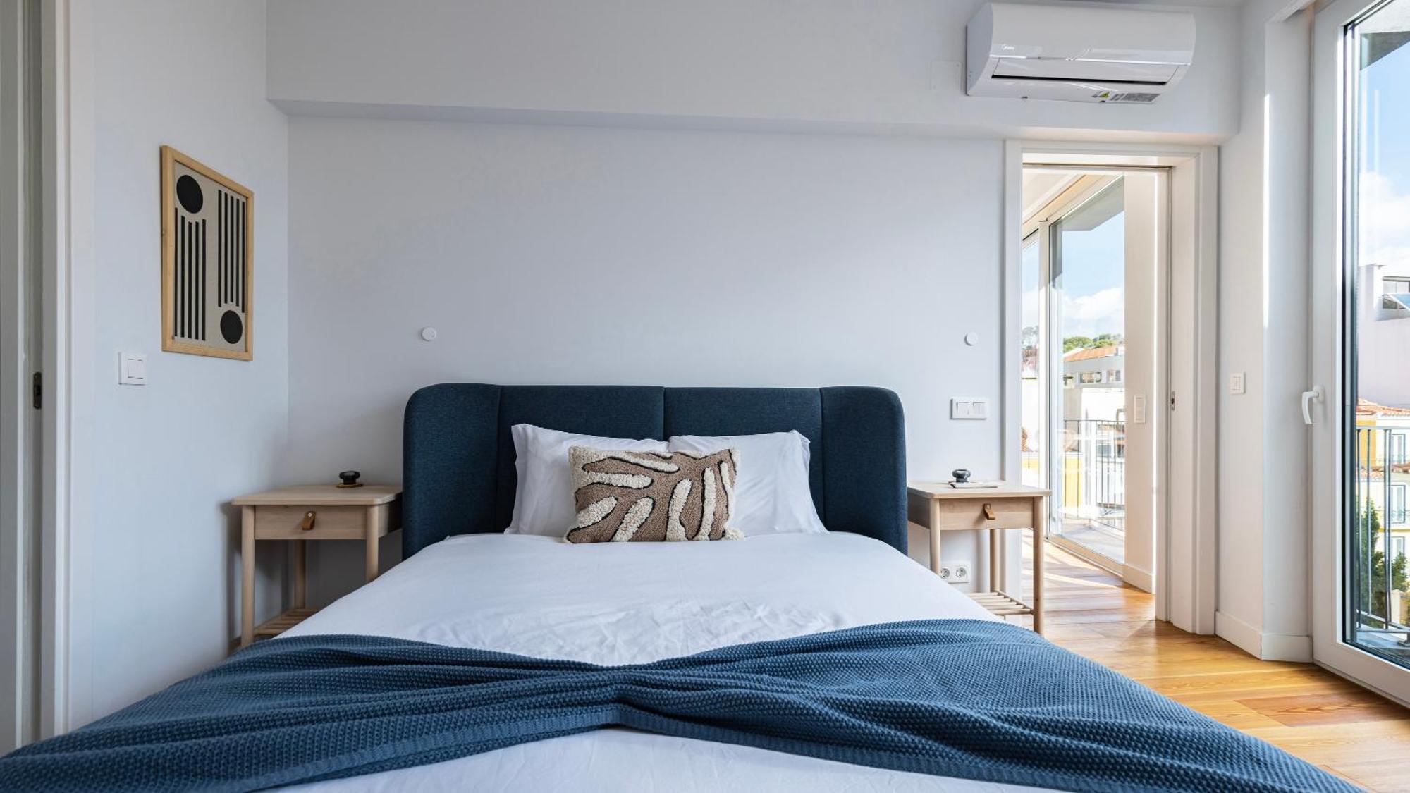 Classy 2bdr House With Balcony By Lovelystay Apartment