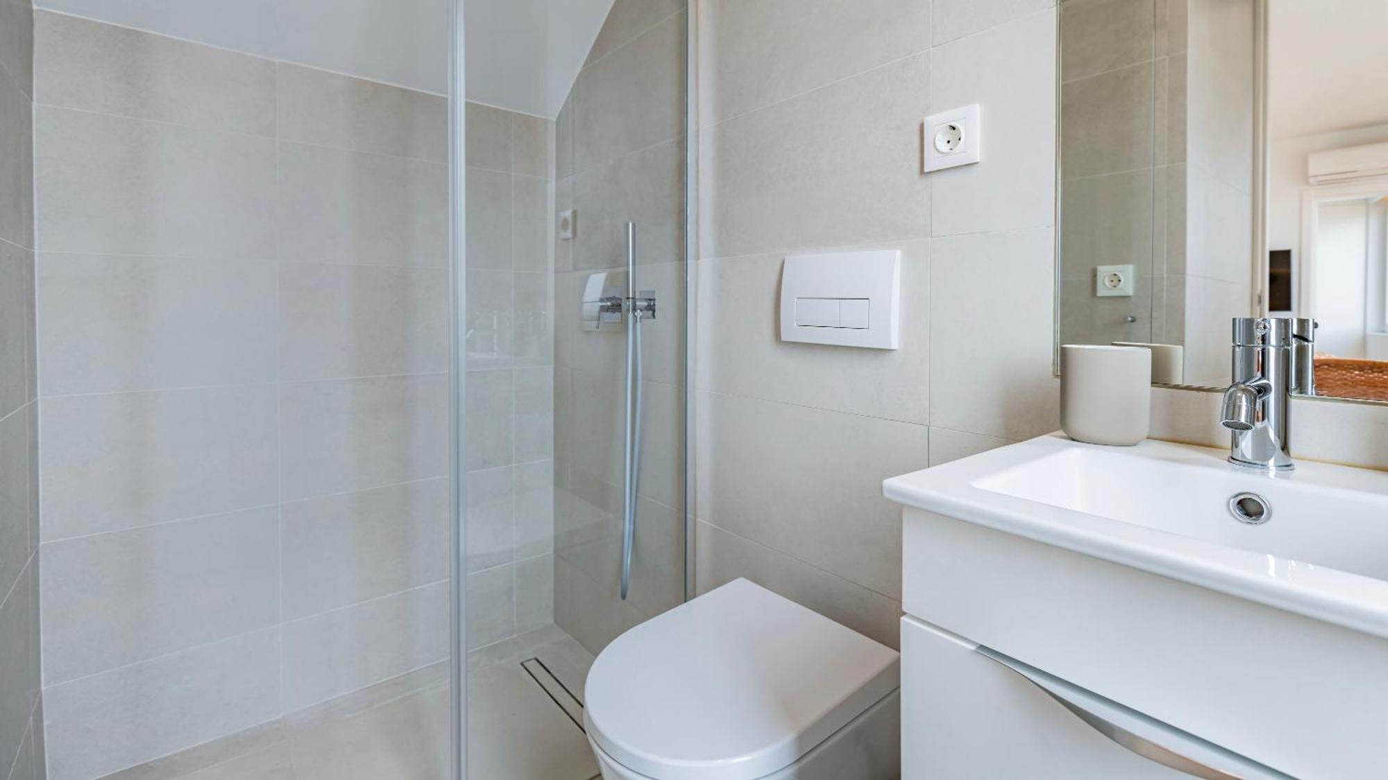 Apartment Classy 2bdr House With Balcony By Lovelystay Lisbon
