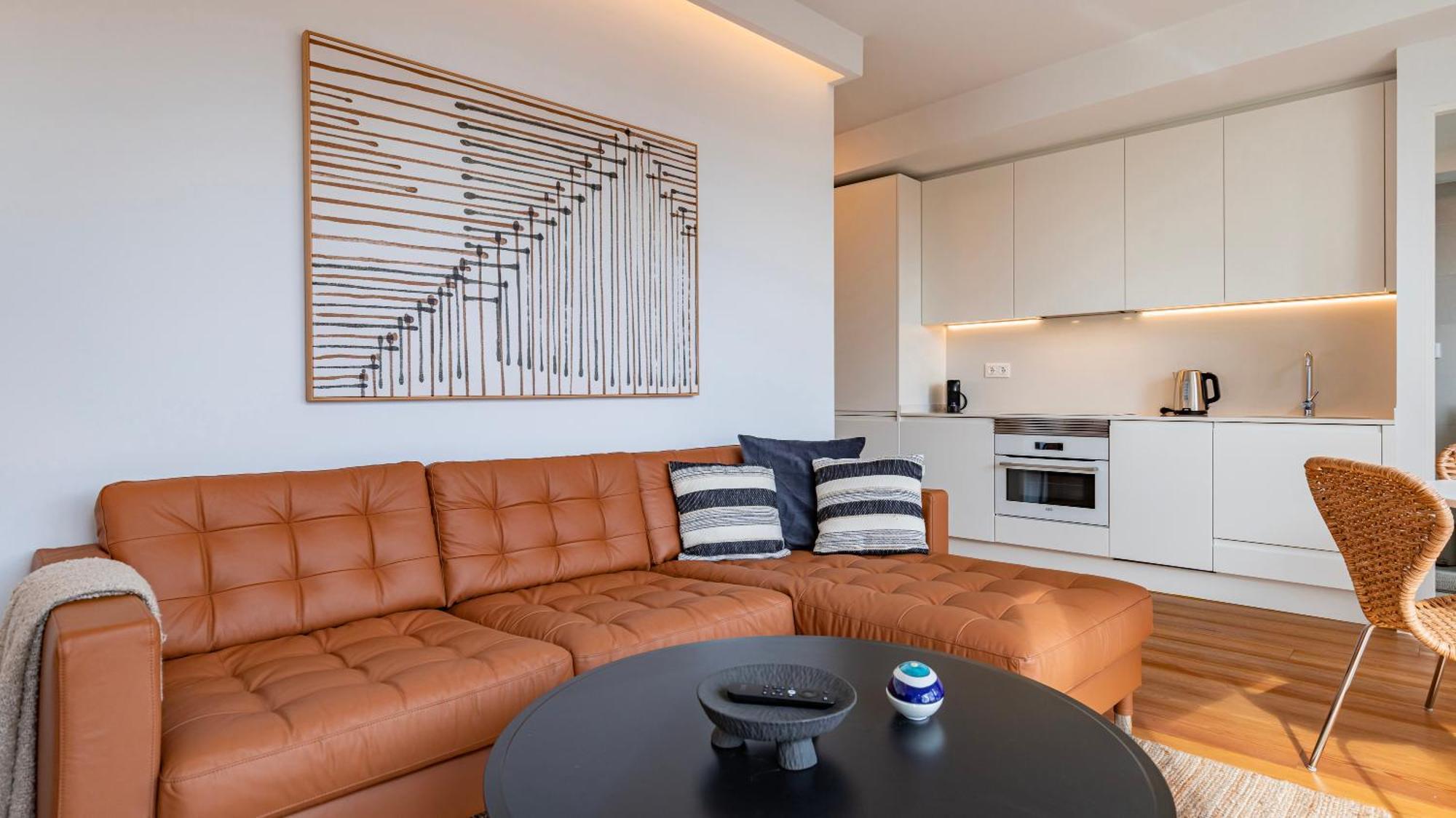 Classy 2bdr House With Balcony By Lovelystay Apartment *