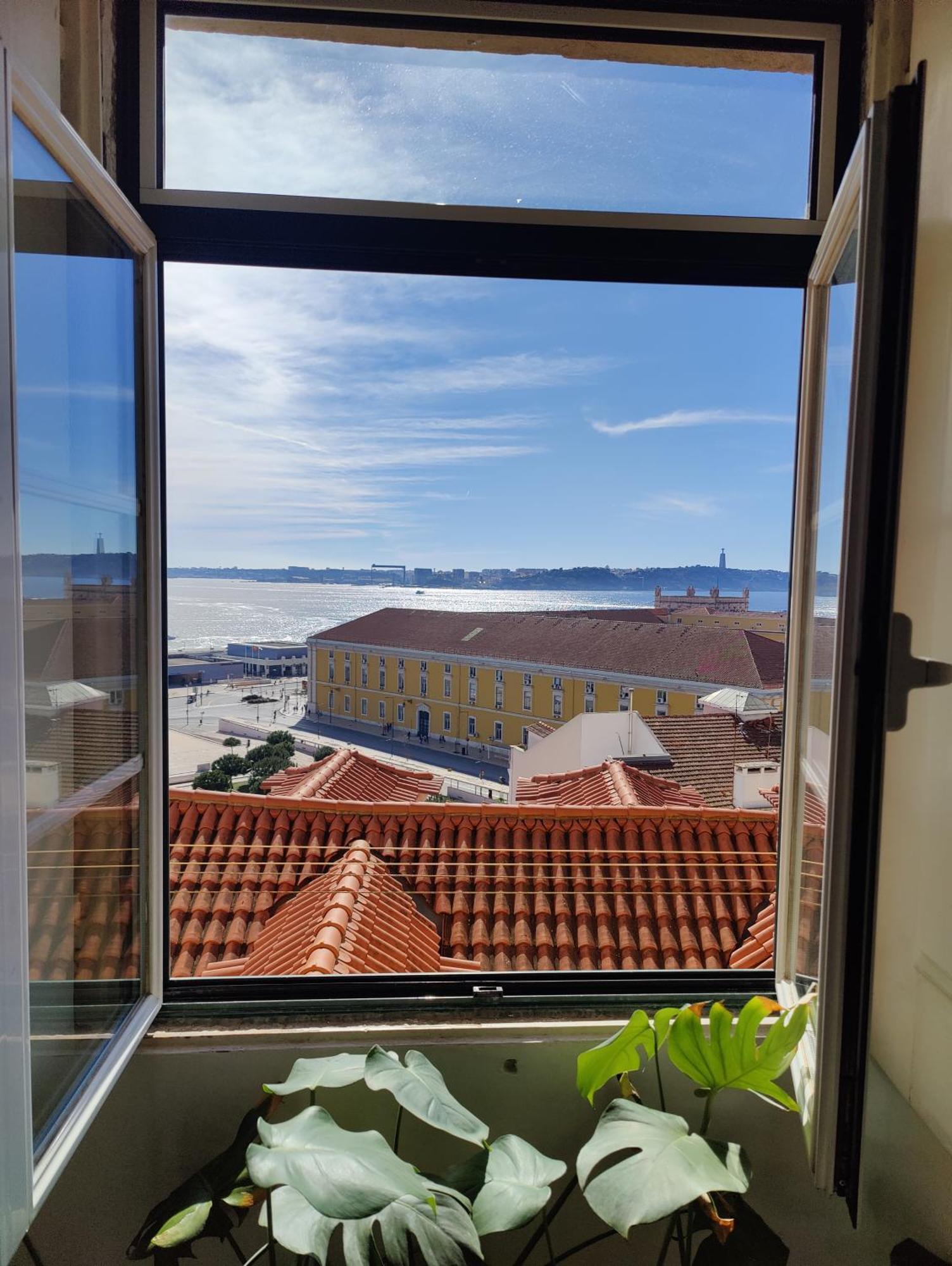 Apartmento Com Vista Incrivel Apartment Lisbon