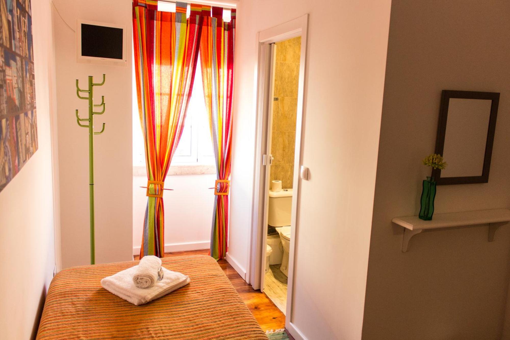 Guest house Guerra Junqueiro Ii Lisbon