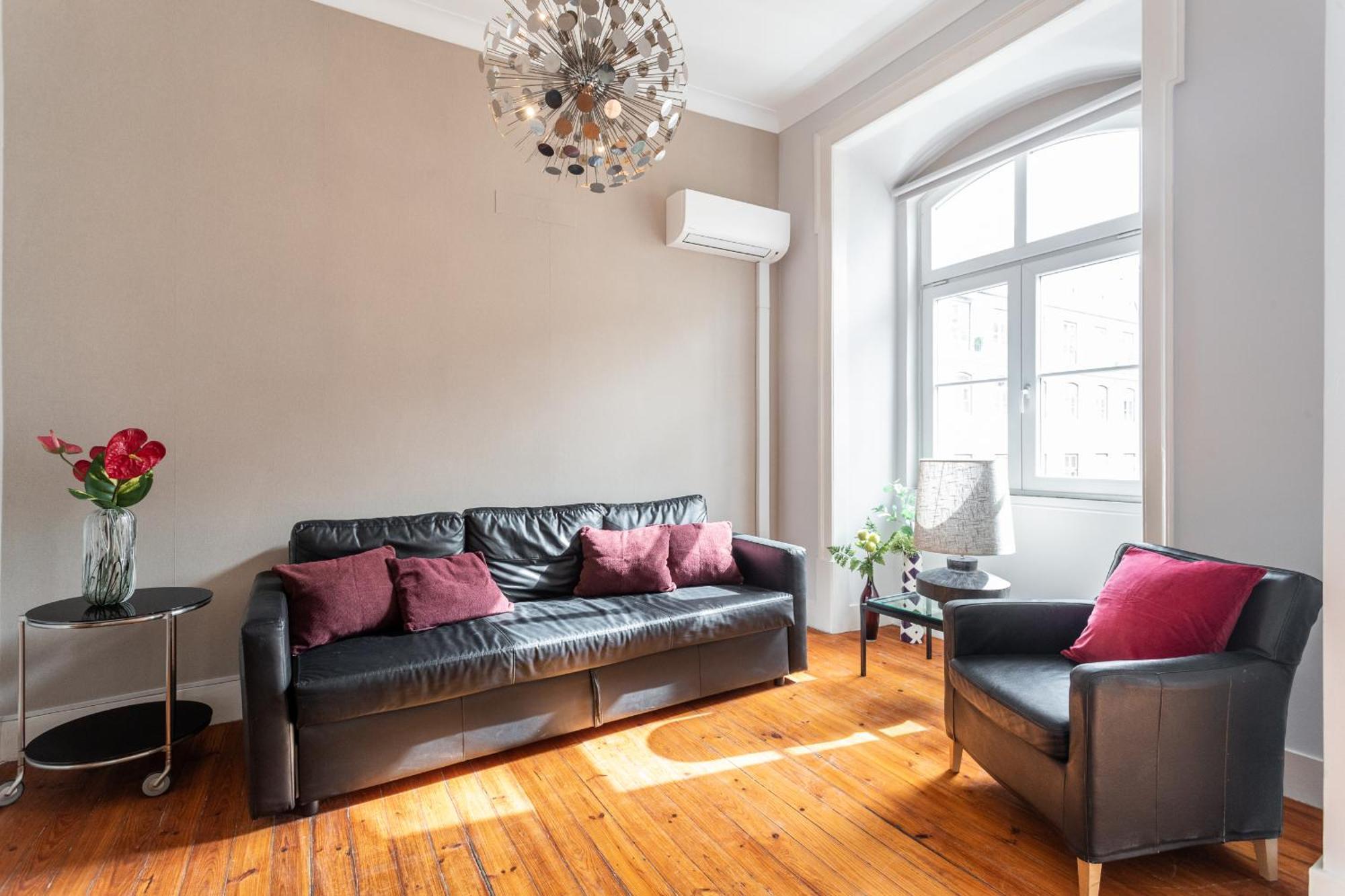 Apartment Santa Justa 24 Downtown Lisbon