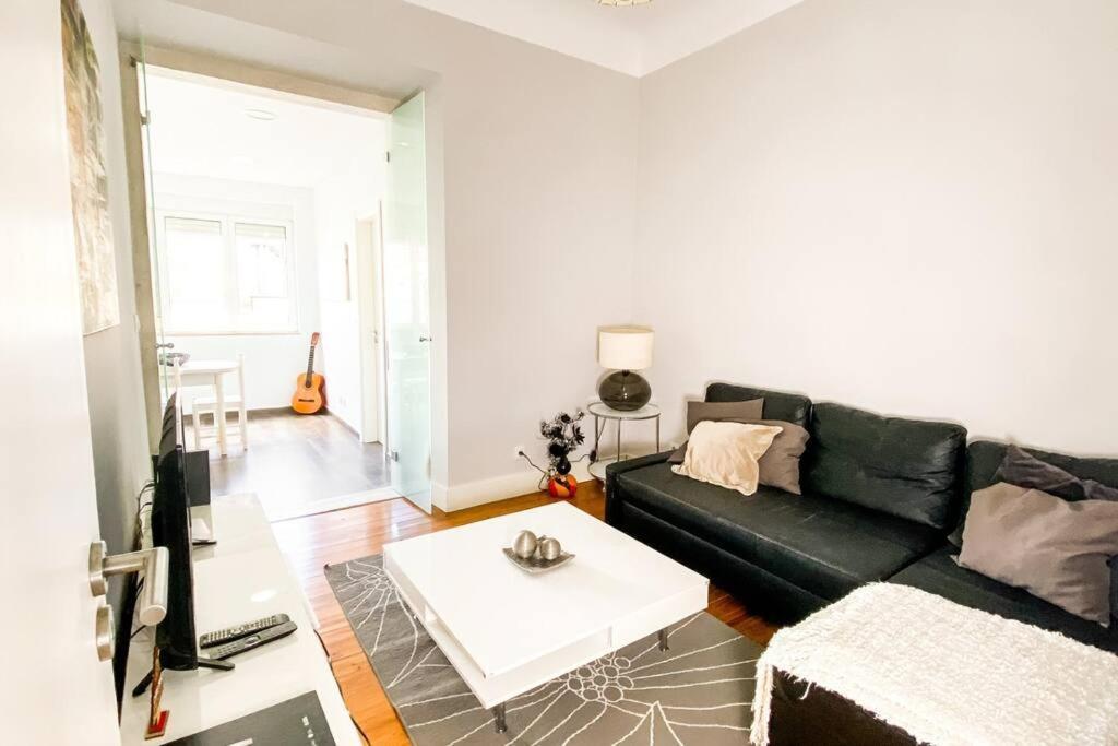 Hu2i - In&out Sete Rios Apartment Lisbon