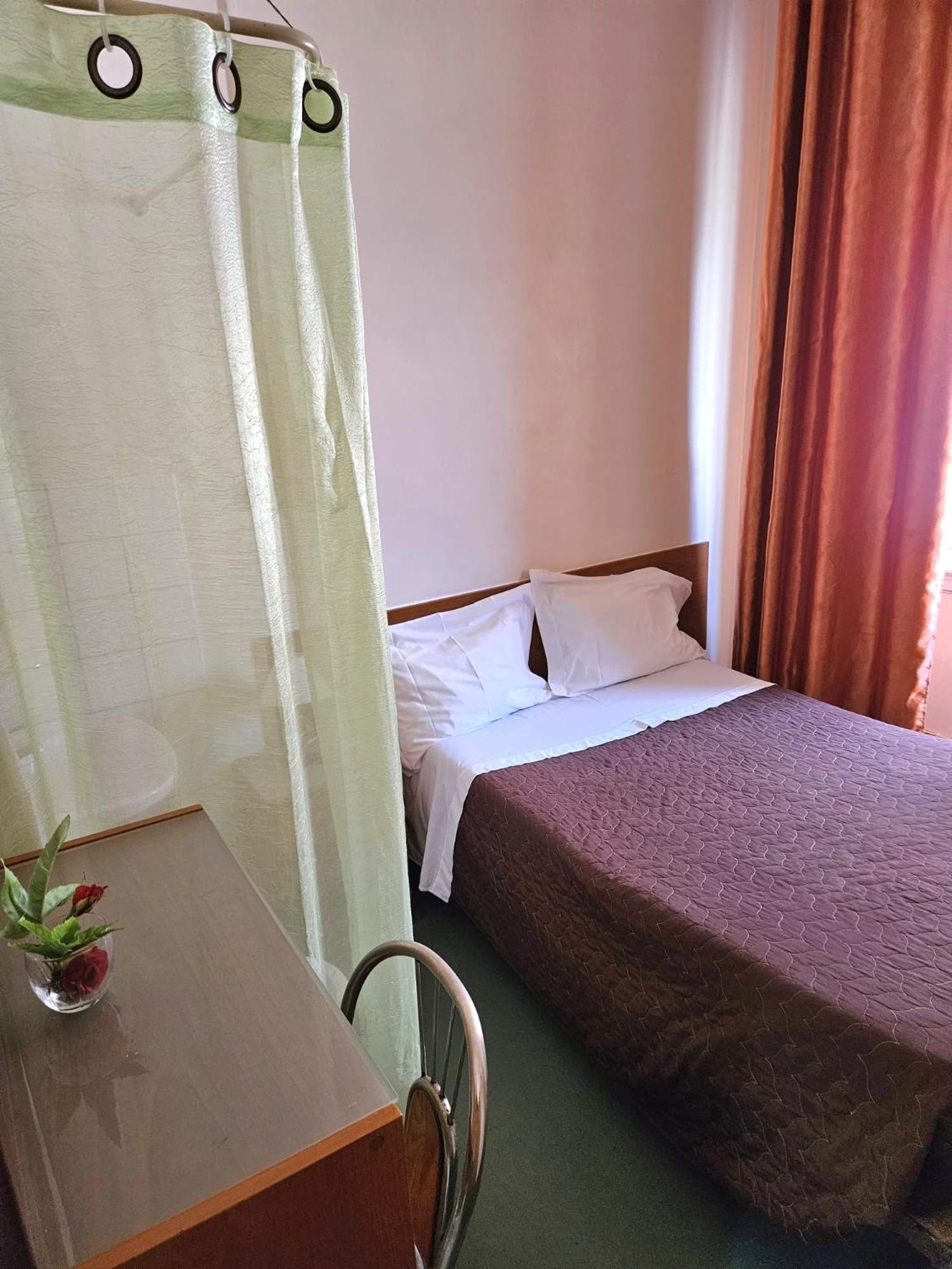 Guest house Pensao Prata Lisbon