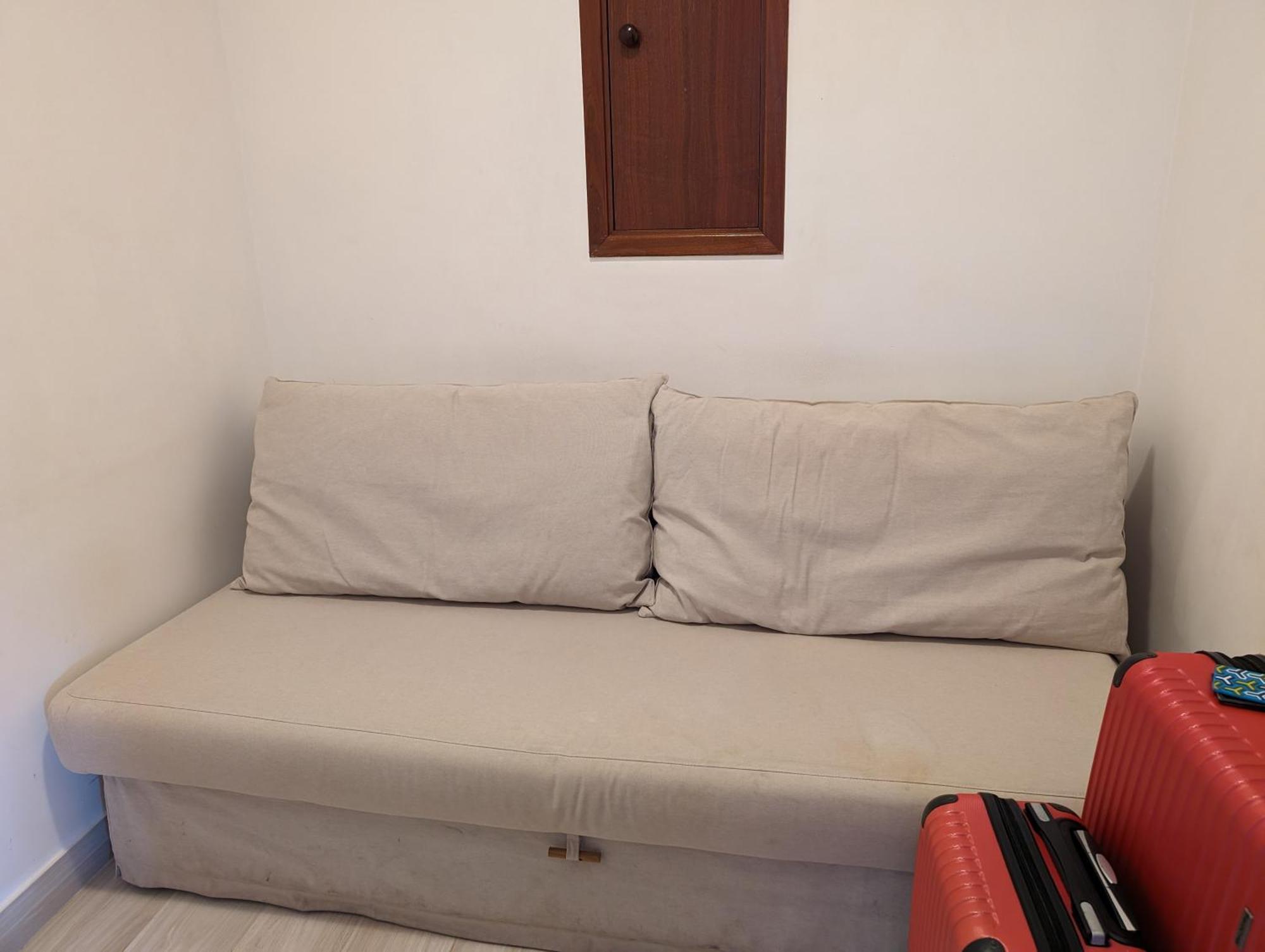 Free Wifi -estrela Lapa- Tram 28 * Lisbon
