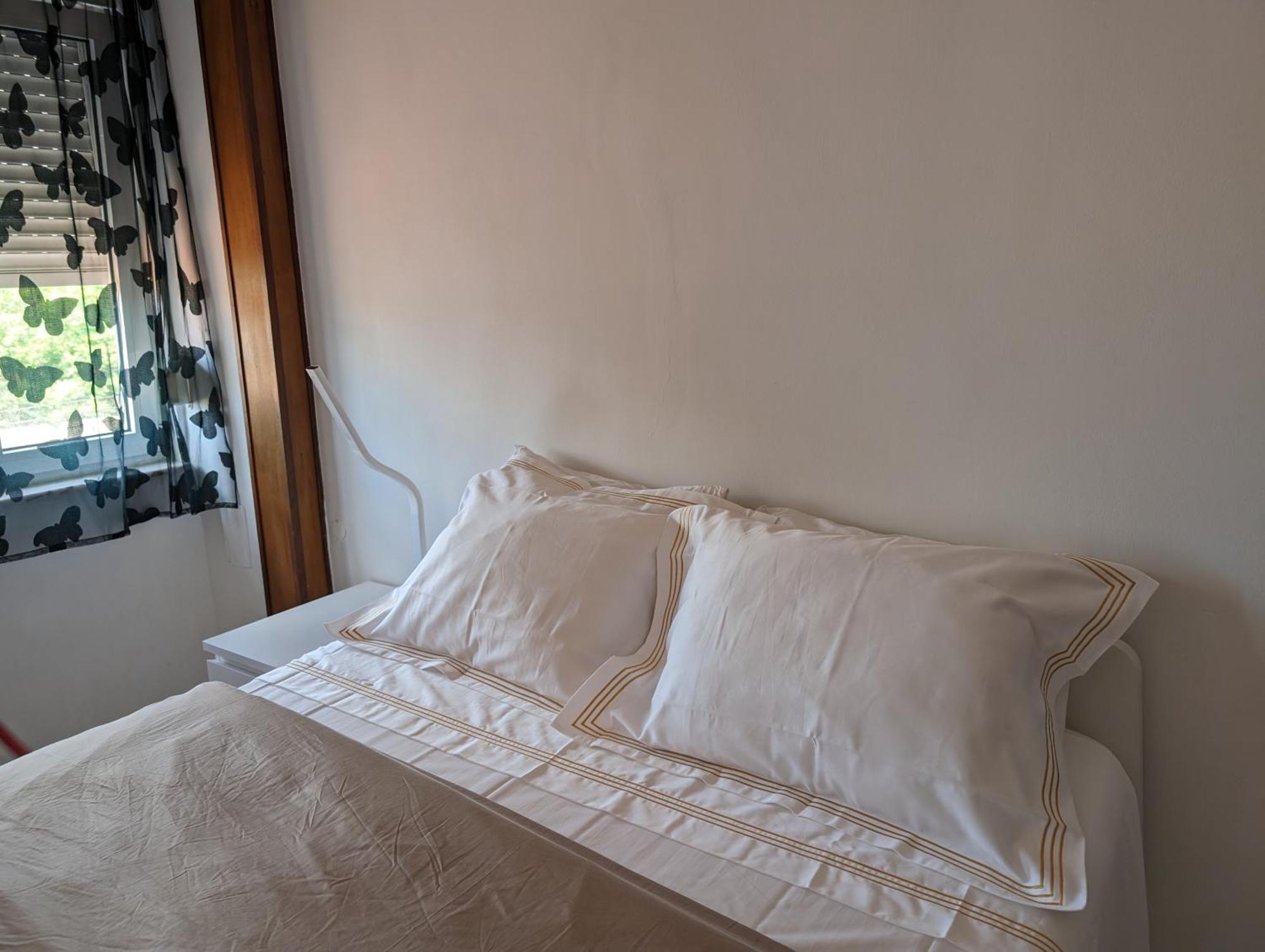 Apartment Free Wifi -estrela Lapa- Tram 28 *