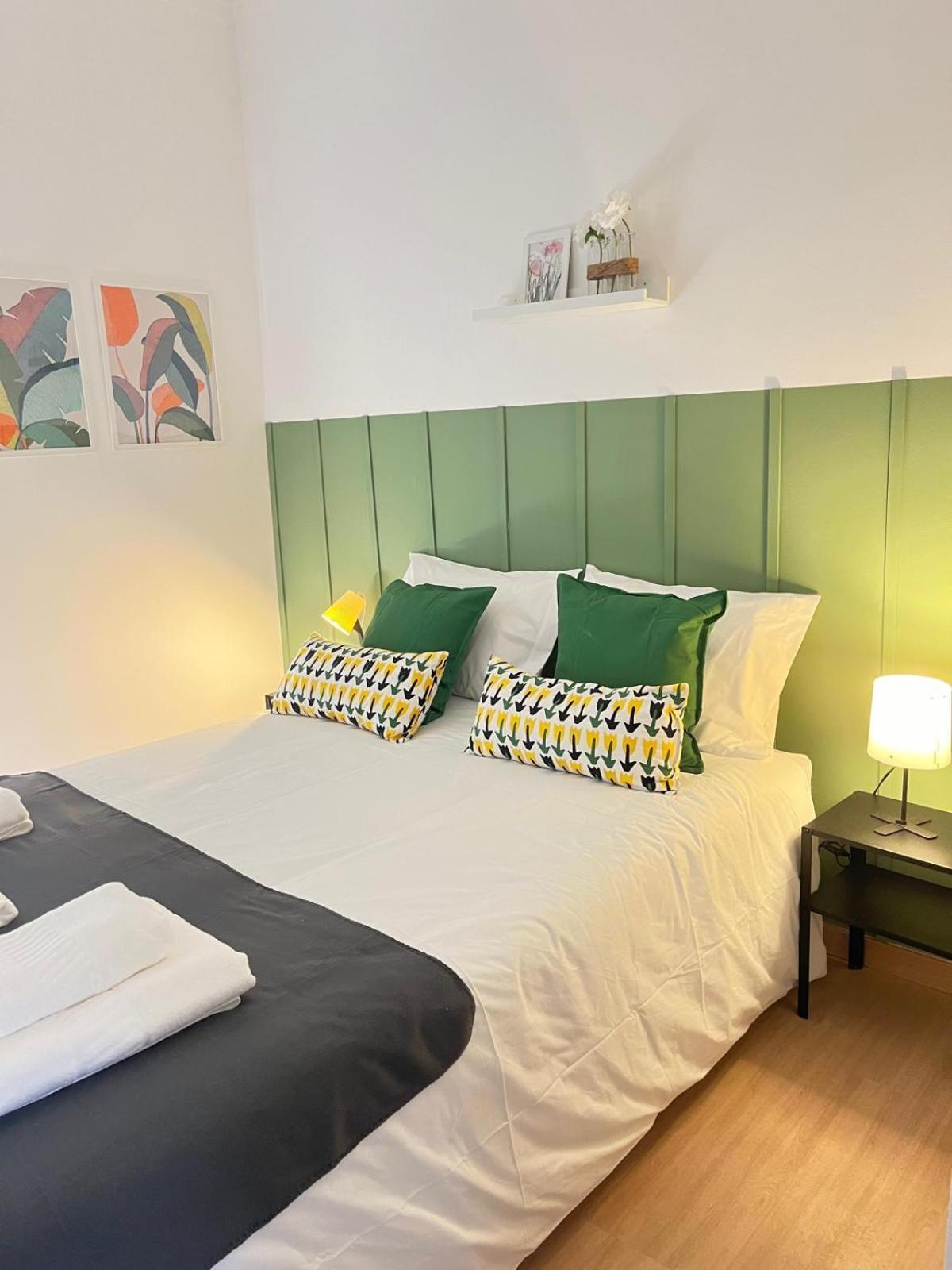 Alvalade Ii Airport Guest house 3*